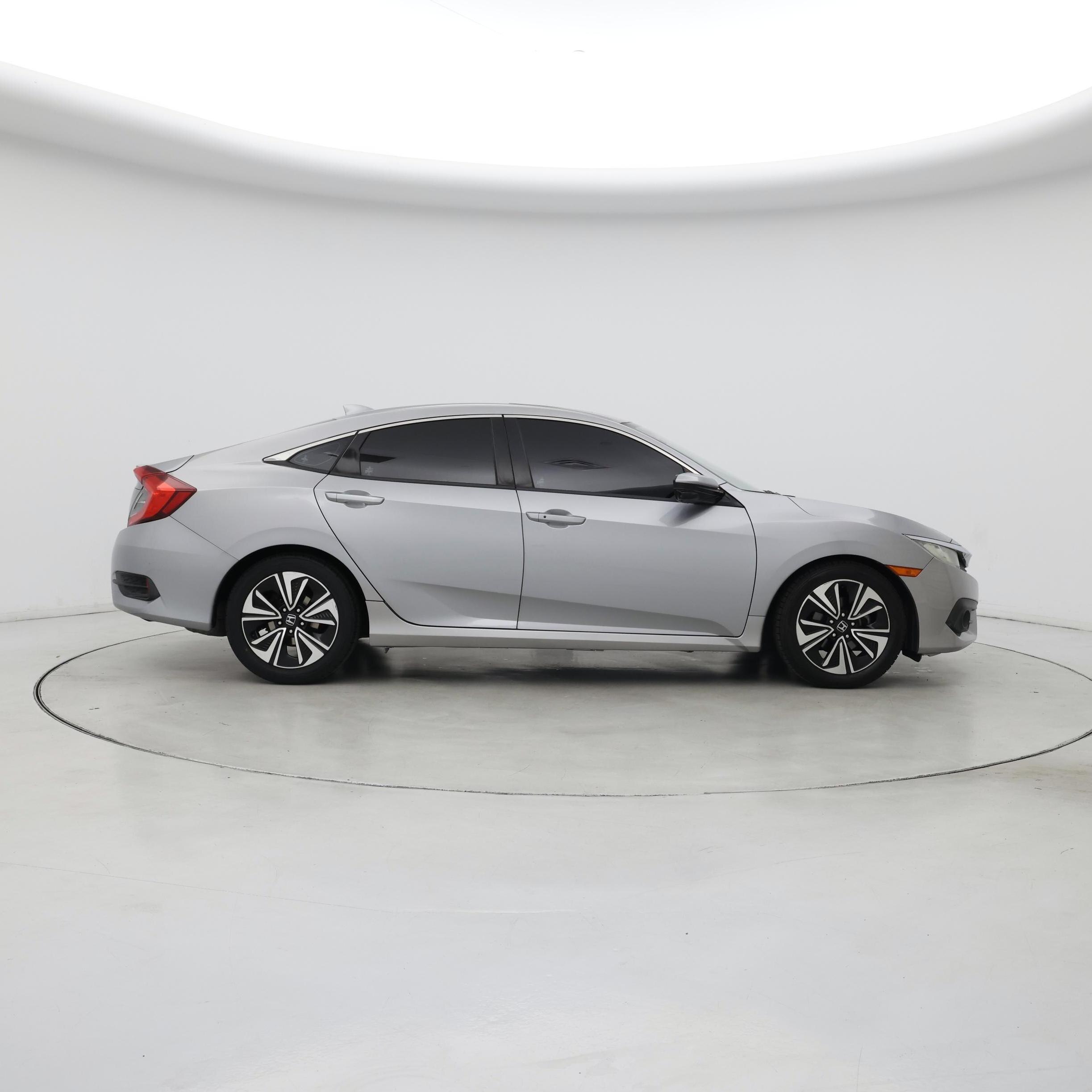 Thumbnail: 2016 Honda Civic - 7