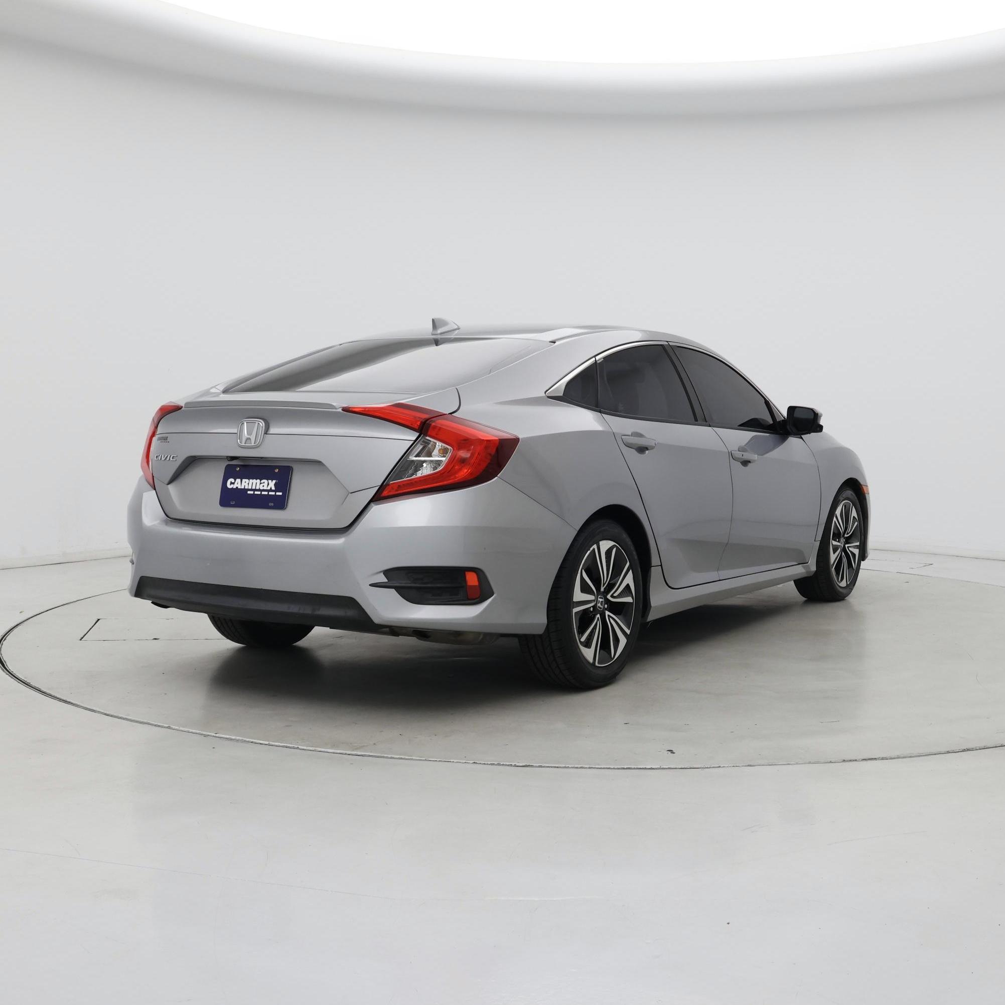 Thumbnail: 2016 Honda Civic - 8