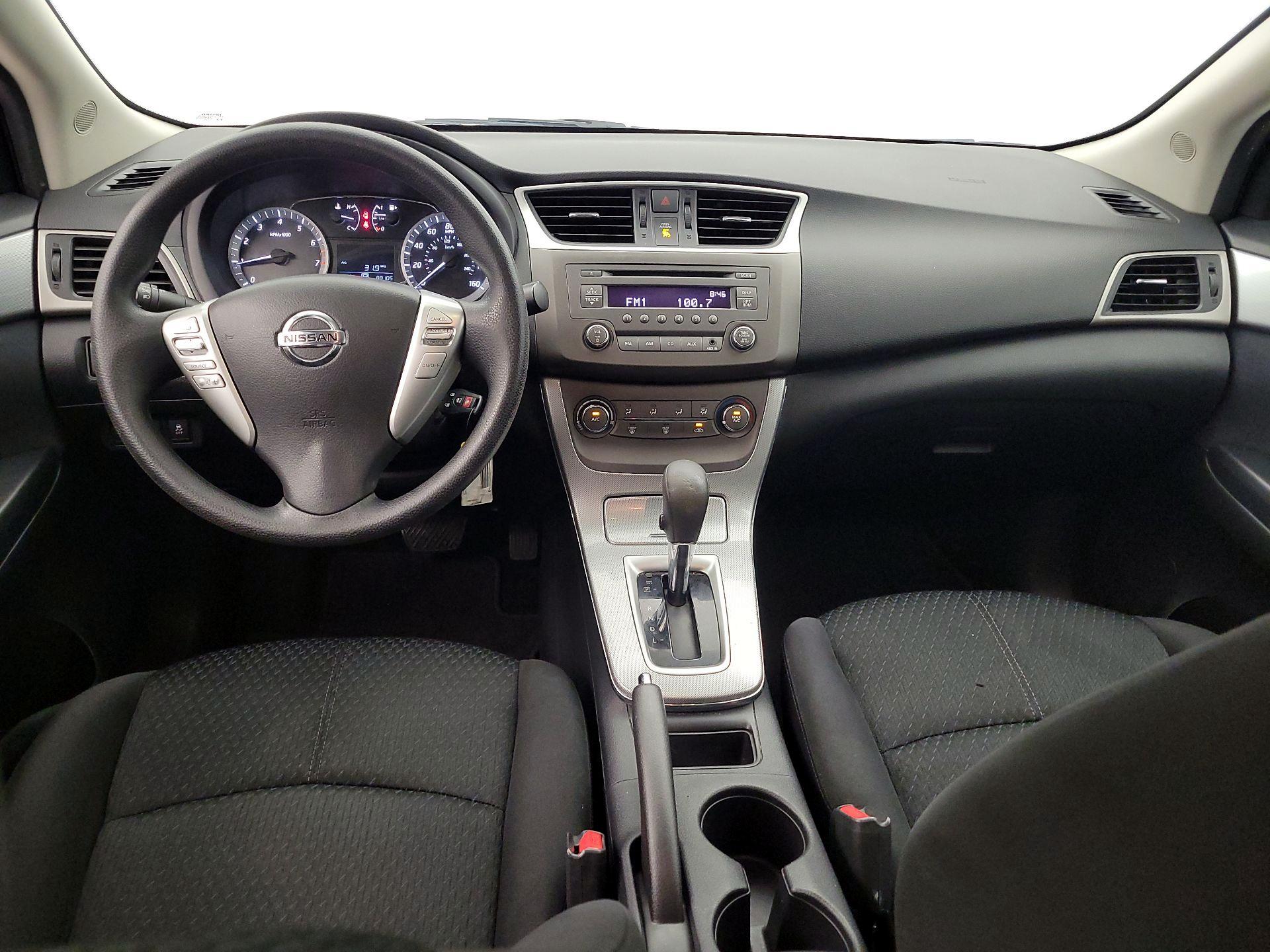 Thumbnail: 2014 Nissan Sentra - 9