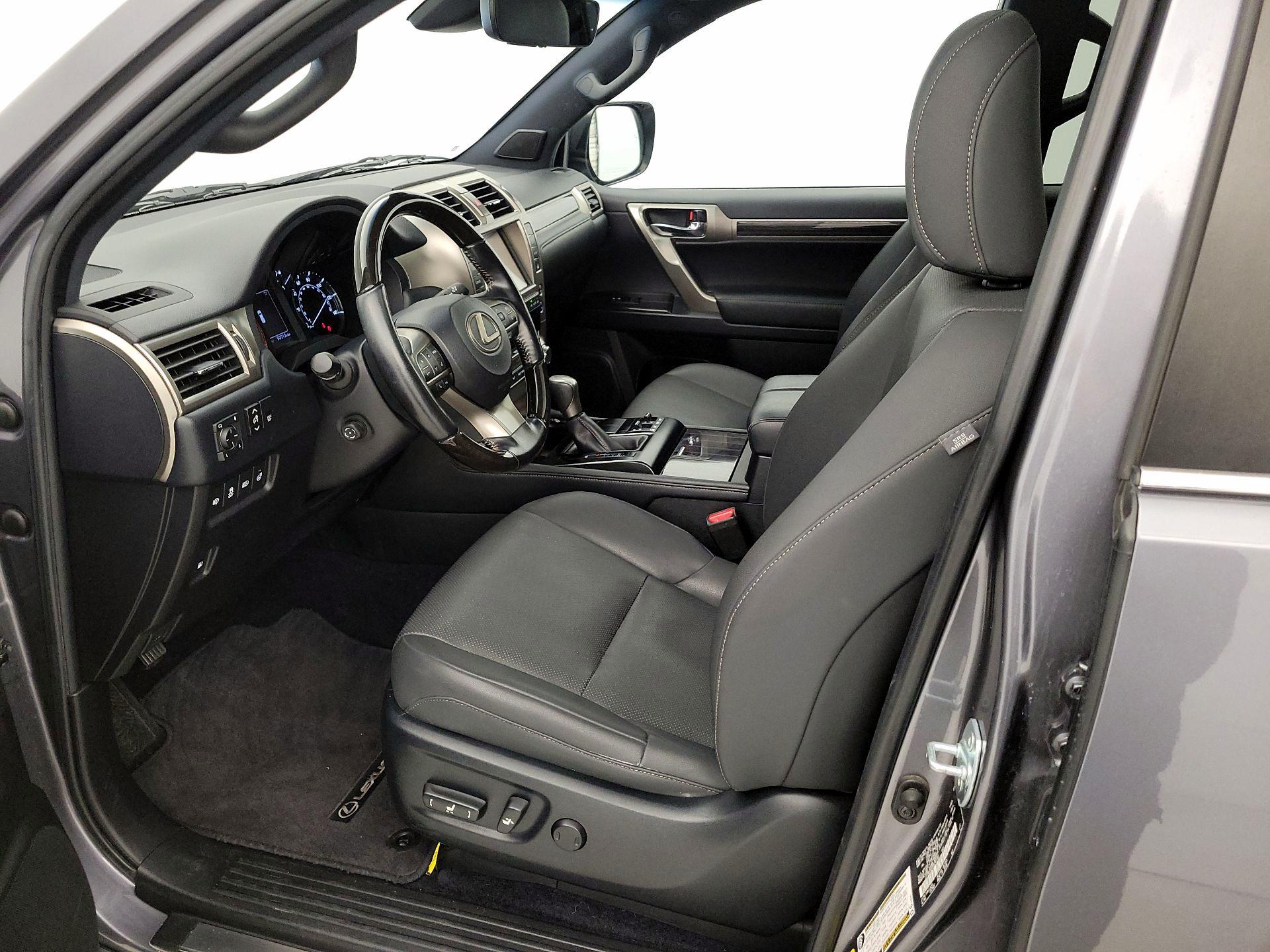 Thumbnail: 2021 Lexus GX - 11