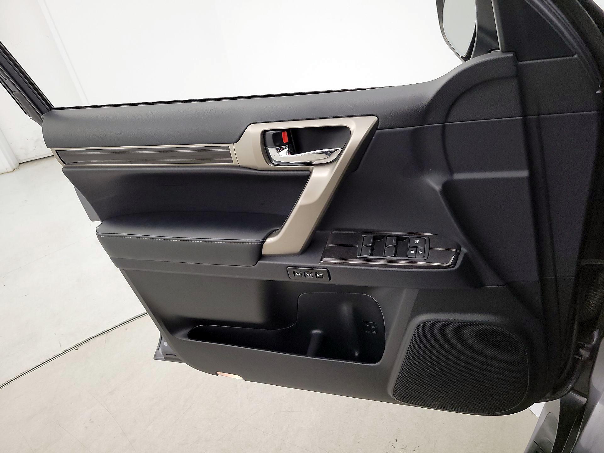 Thumbnail: 2021 Lexus GX - 12