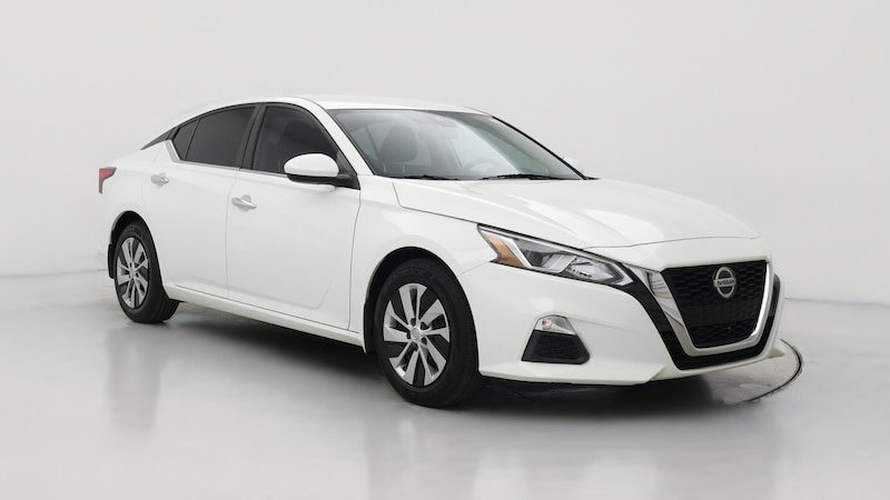 2021 Nissan Altima S Hero Image
