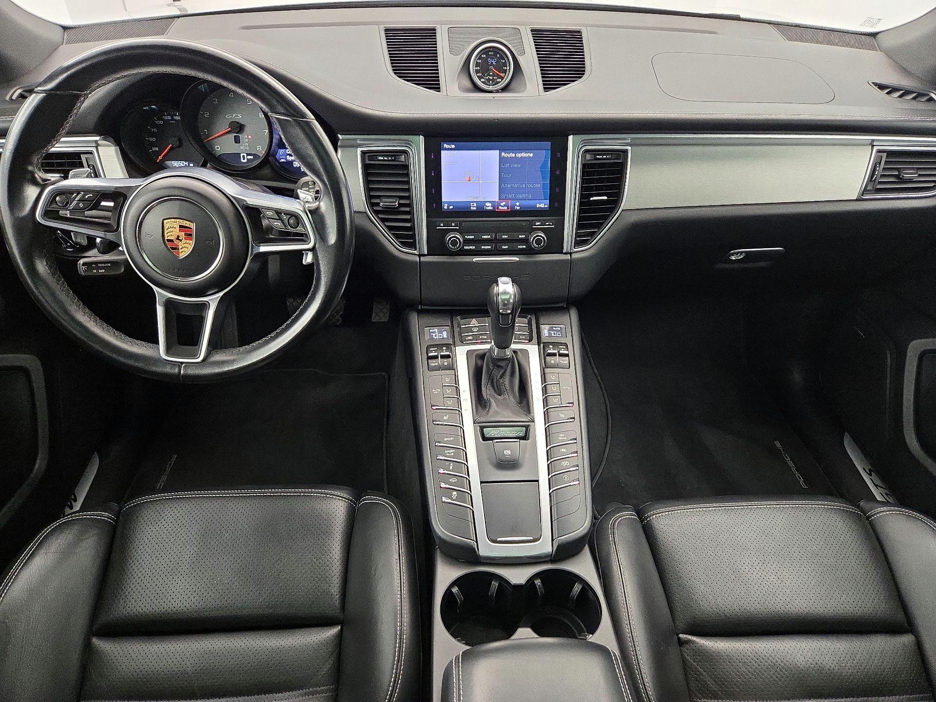 Thumbnail: 2017 Porsche Macan - 9