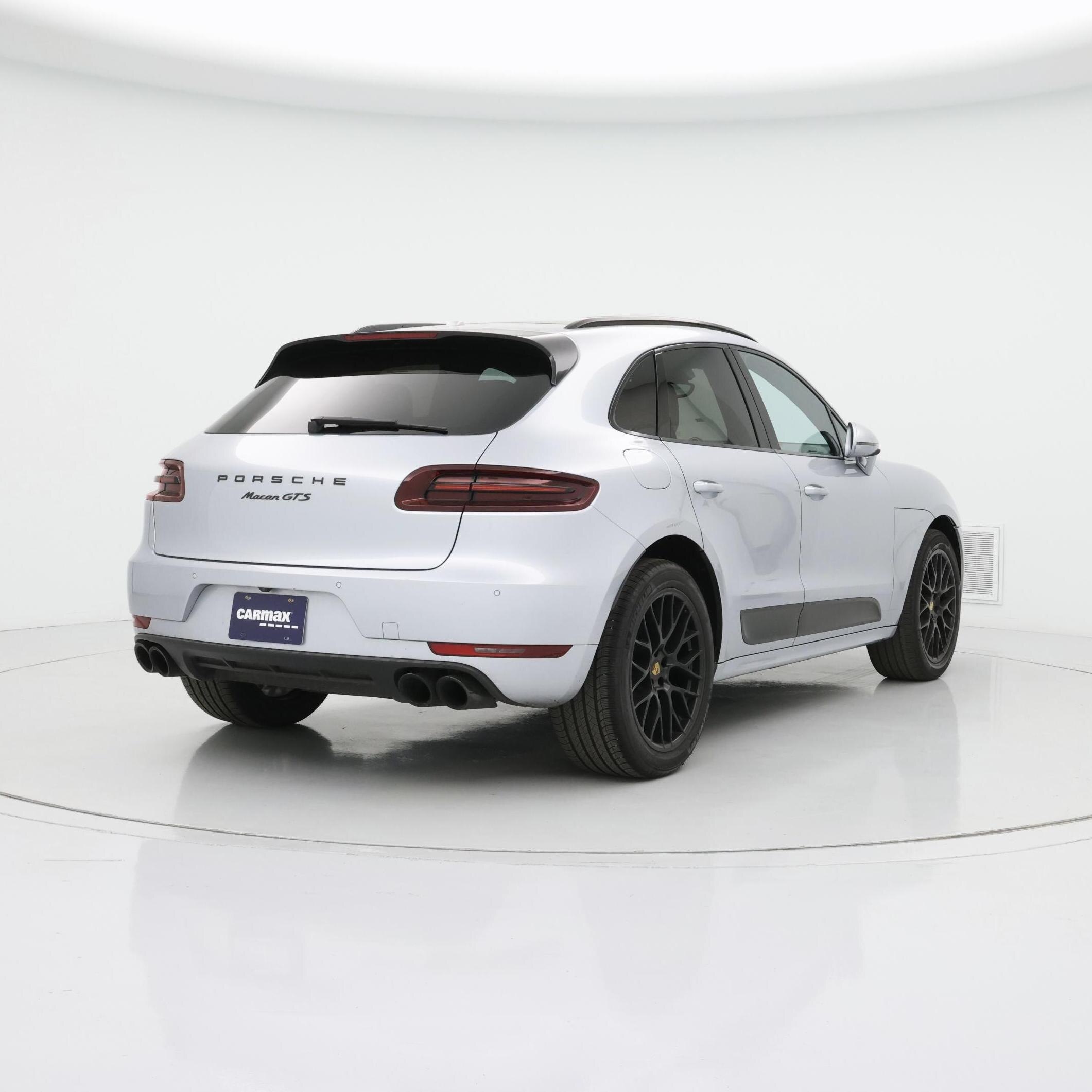 Thumbnail: 2017 Porsche Macan - 8