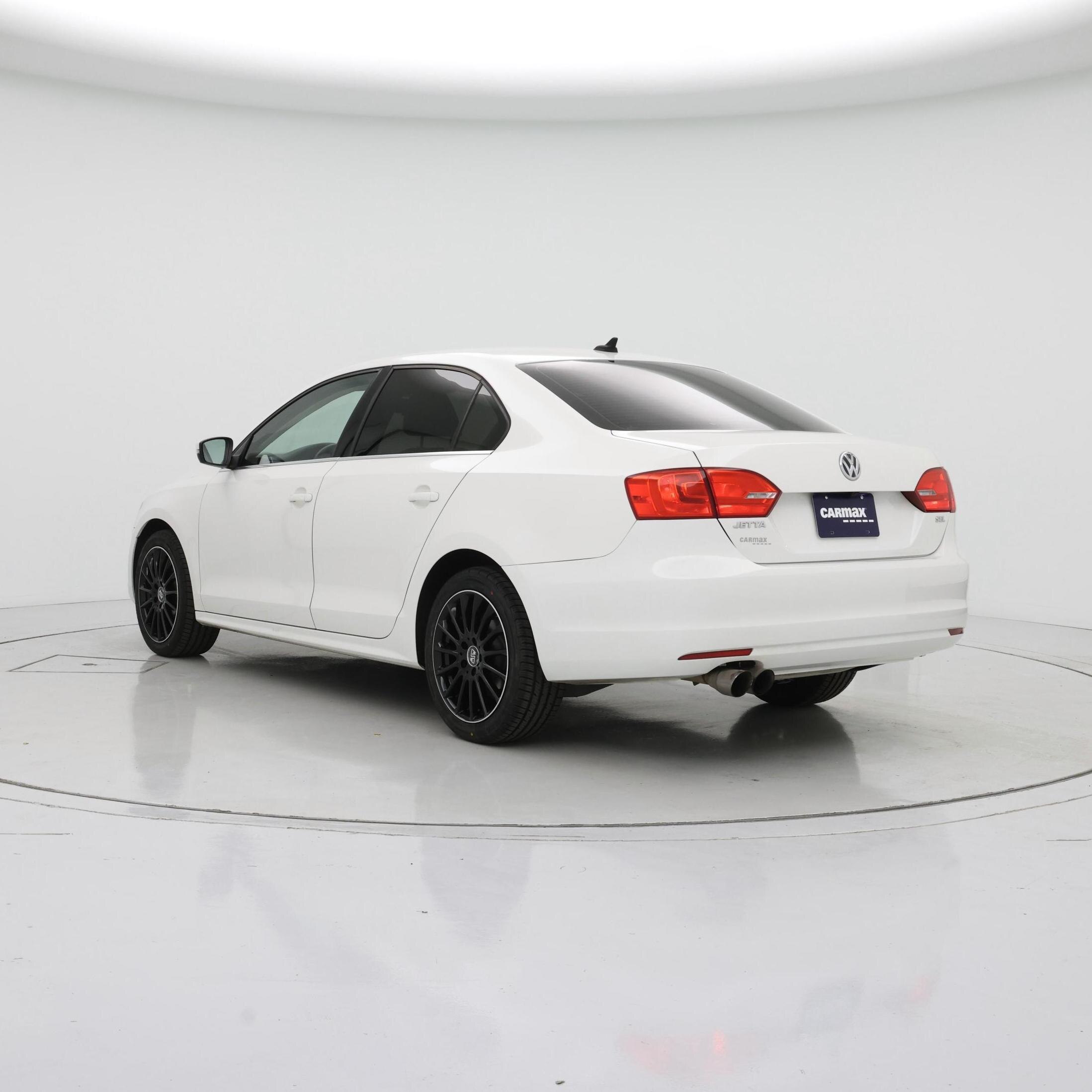 Thumbnail: 2014 Volkswagen Jetta - 2