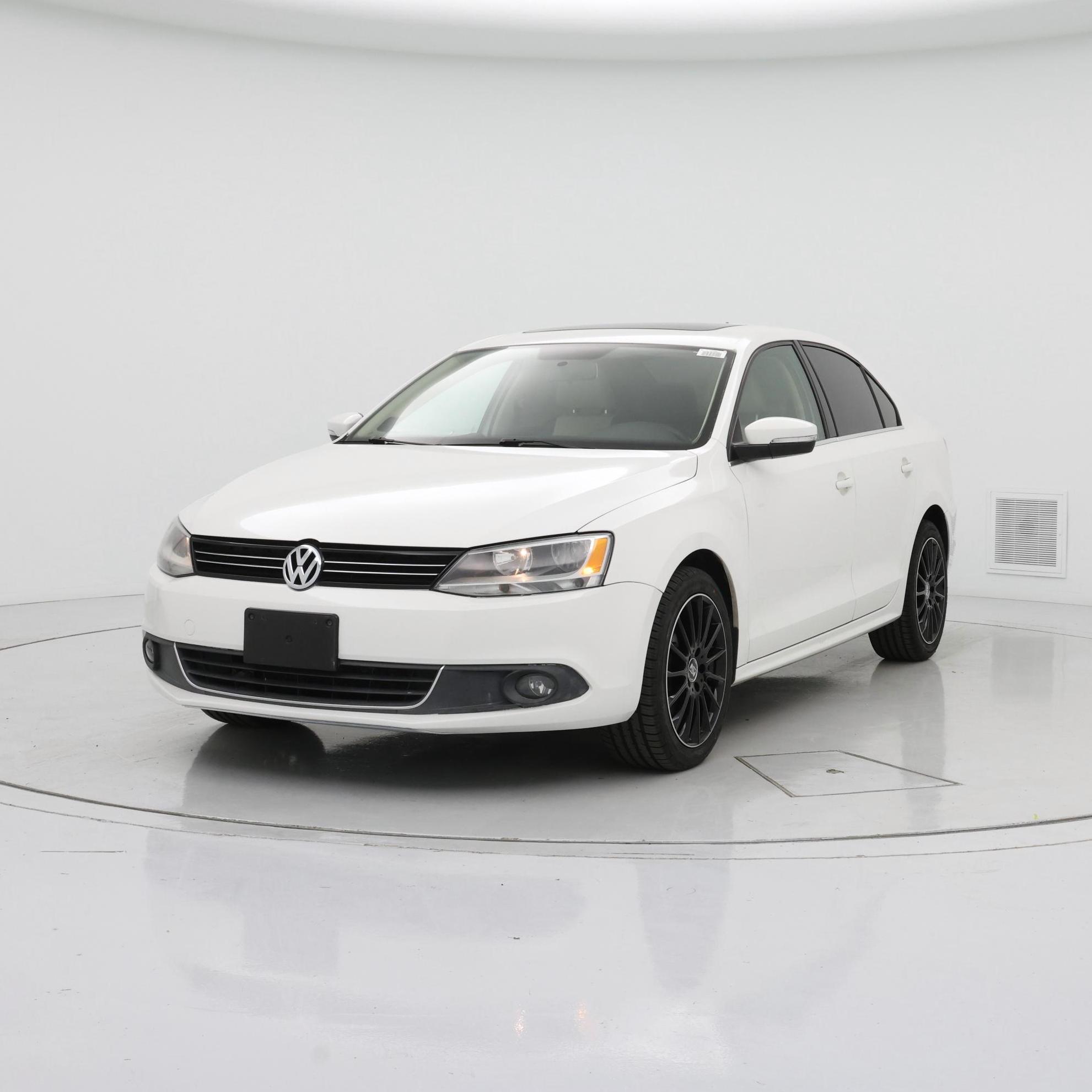 Thumbnail: 2014 Volkswagen Jetta - 4