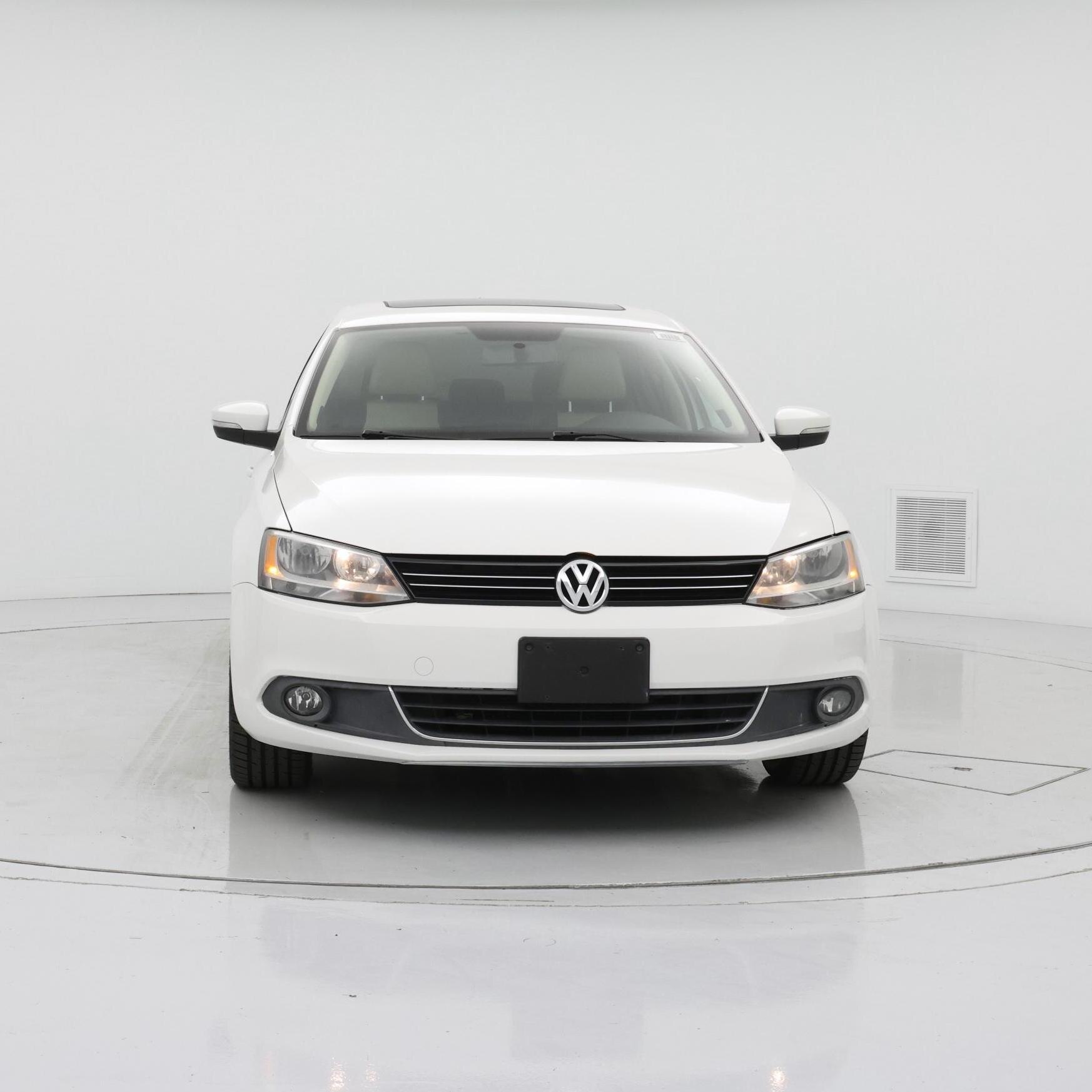 Thumbnail: 2014 Volkswagen Jetta - 5