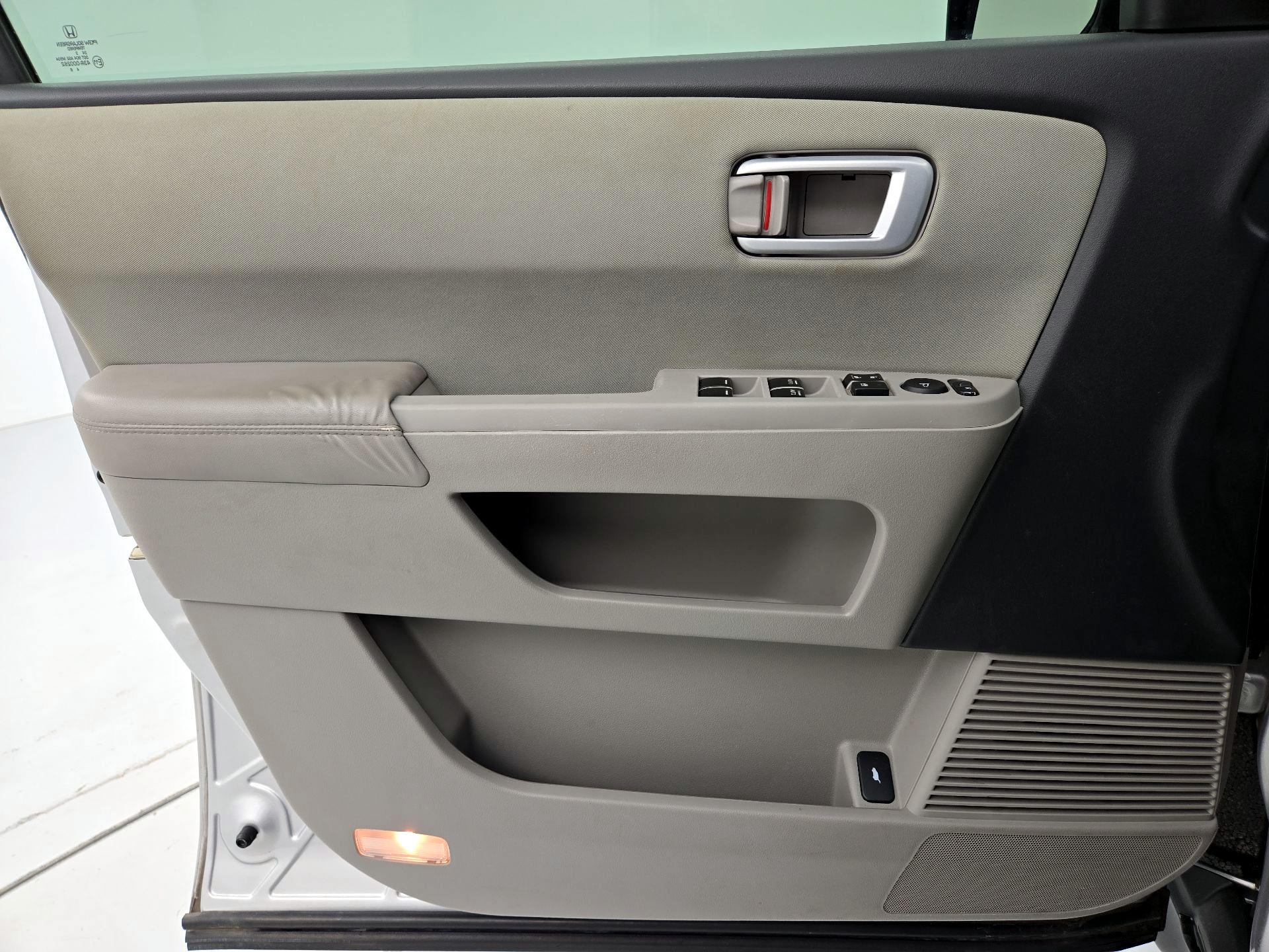 Thumbnail: 2014 Honda Pilot - 12