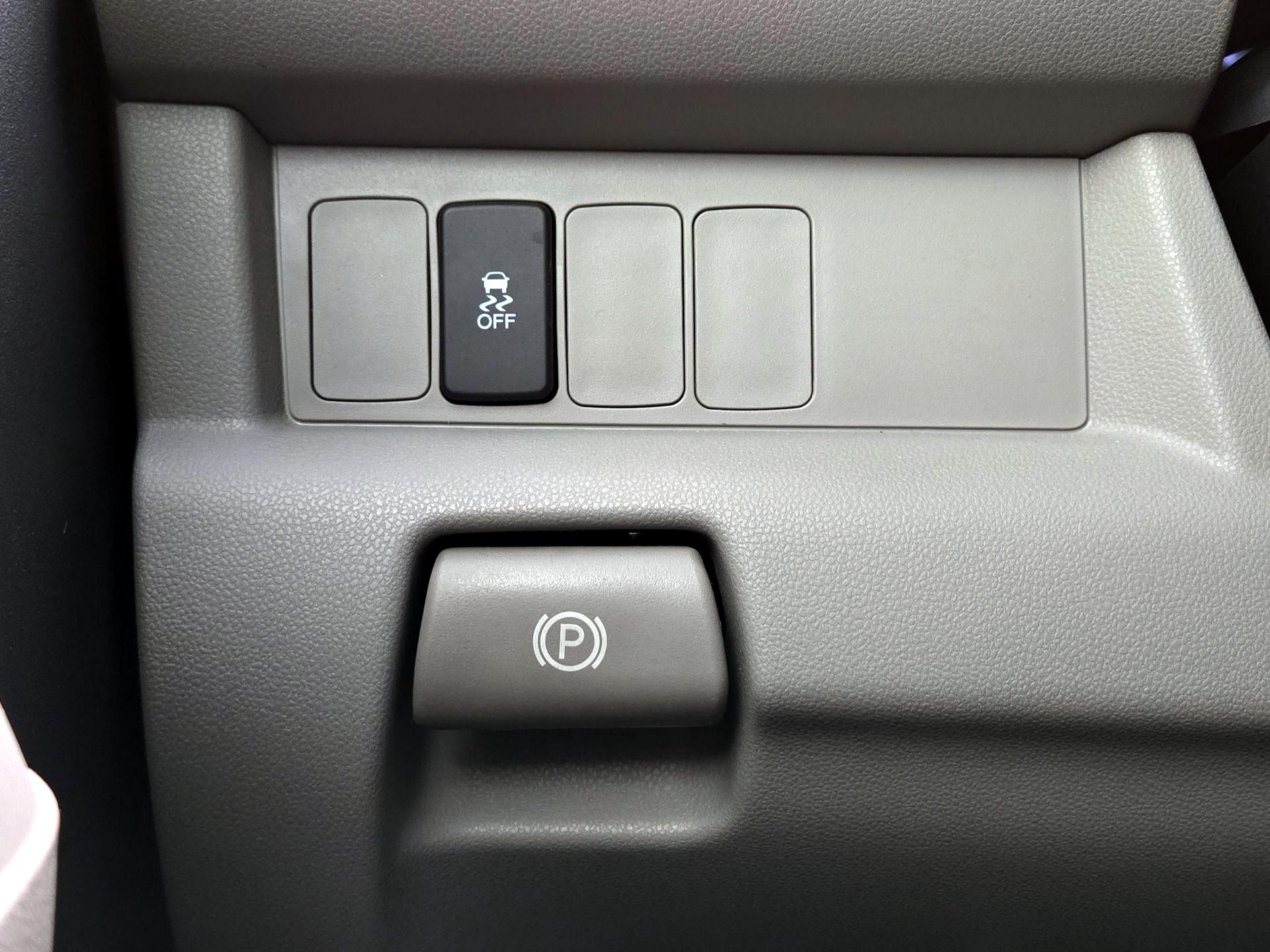 Thumbnail: 2014 Honda Pilot - 13