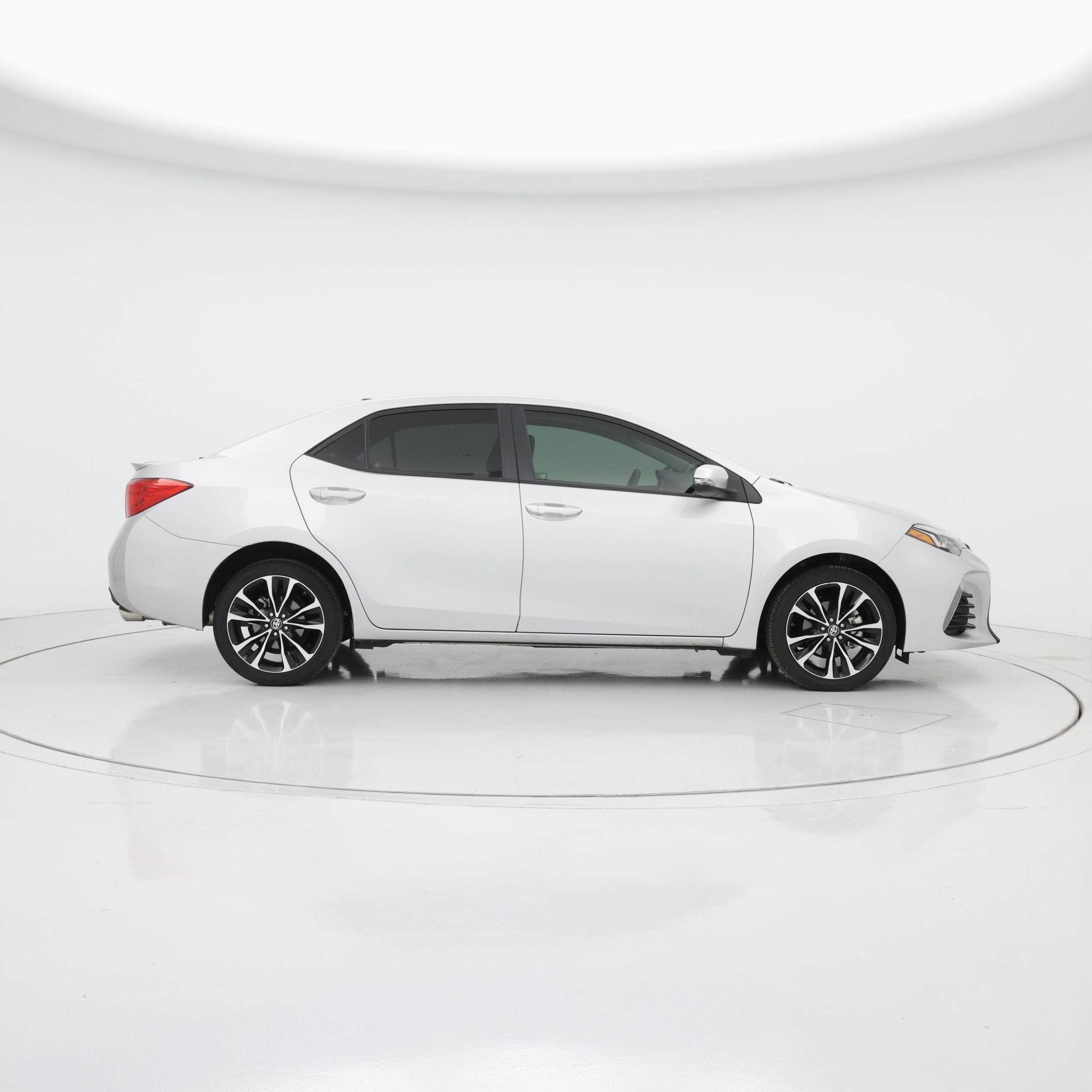 Thumbnail: 2017 Toyota Corolla - 7