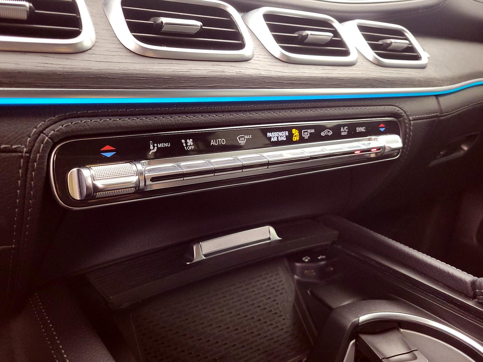 Thumbnail: 2020 Mercedes-Benz GLE - 17