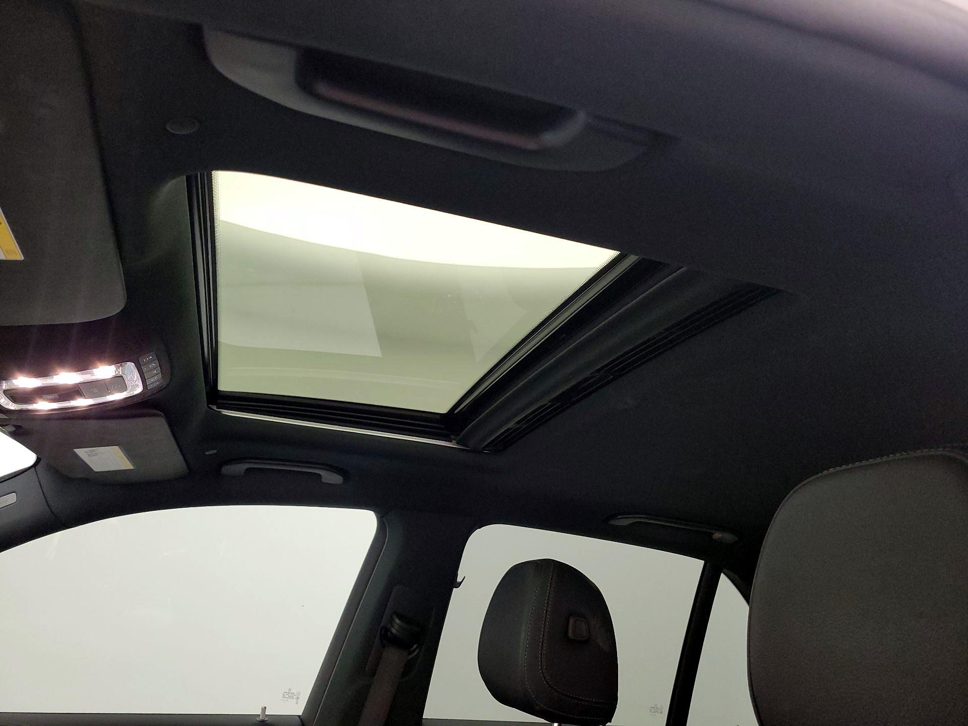 Thumbnail: 2020 Mercedes-Benz GLE - 20