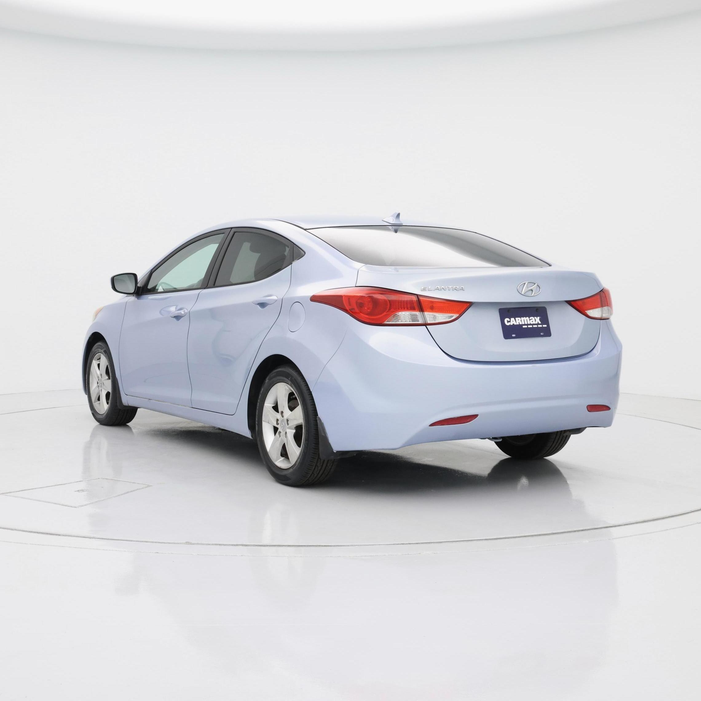 Thumbnail: 2013 Hyundai Elantra - 2