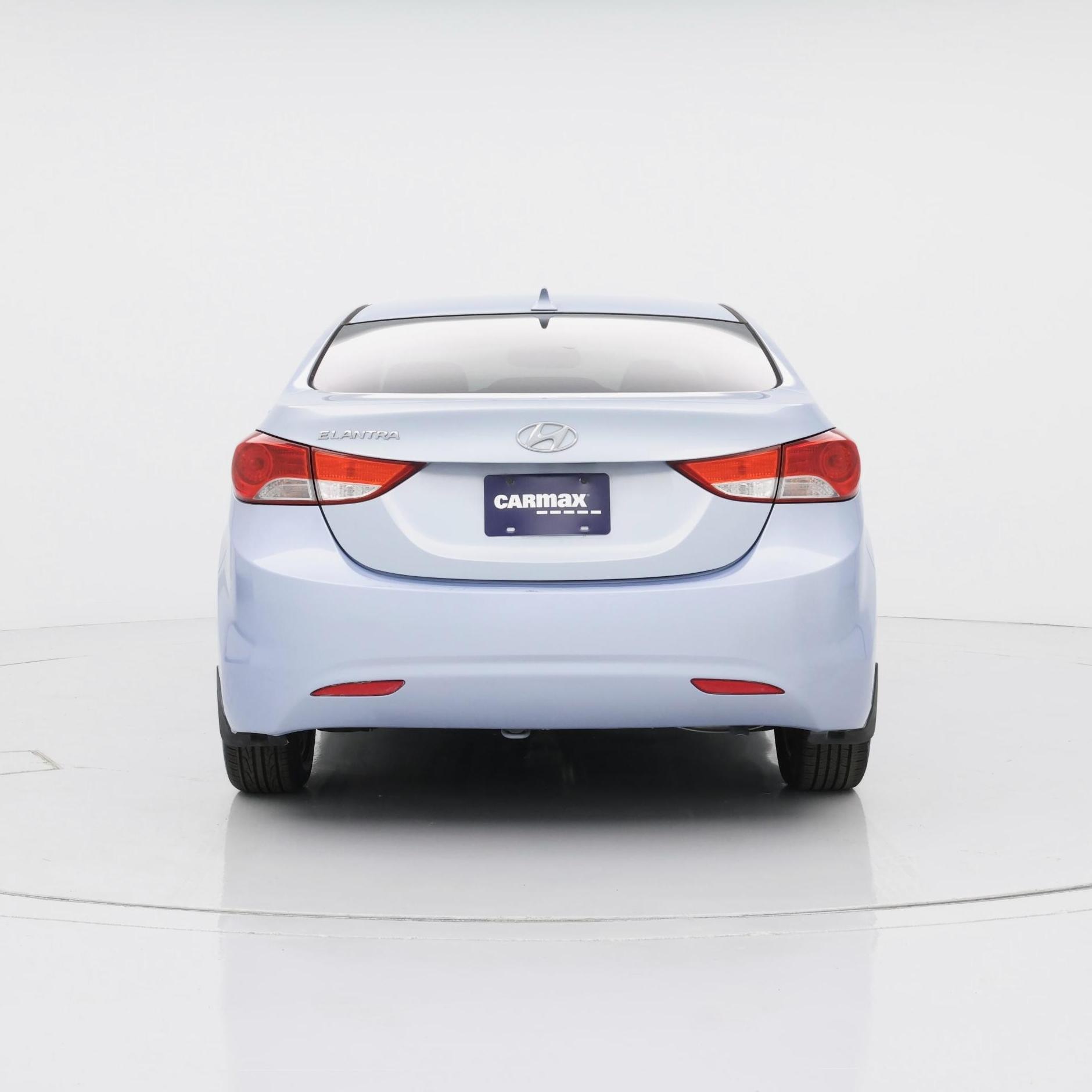 Thumbnail: 2013 Hyundai Elantra - 6
