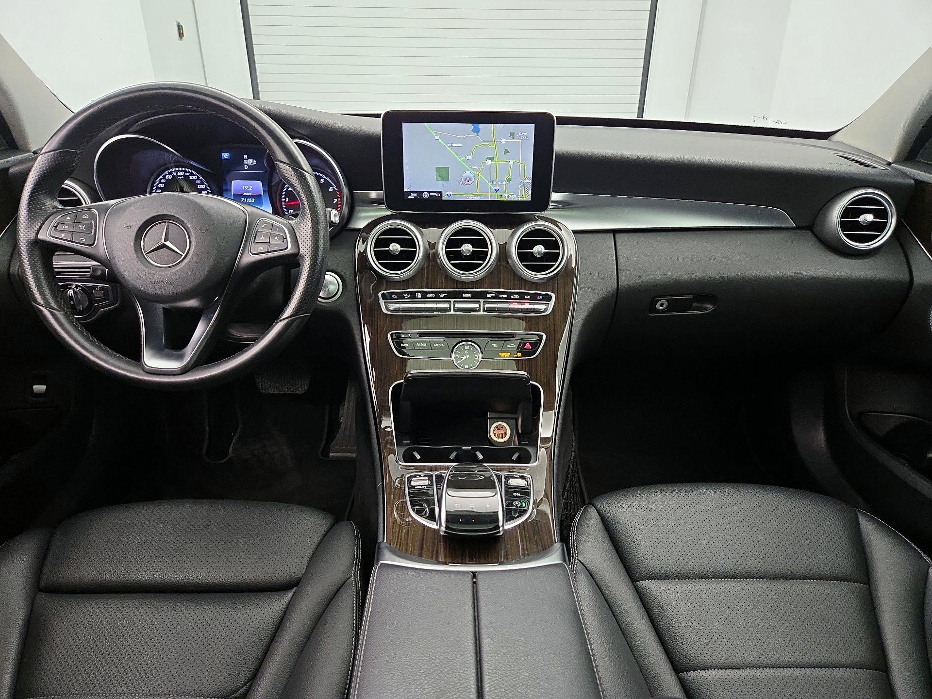 Thumbnail: 2015 Mercedes-Benz C-Class - 9