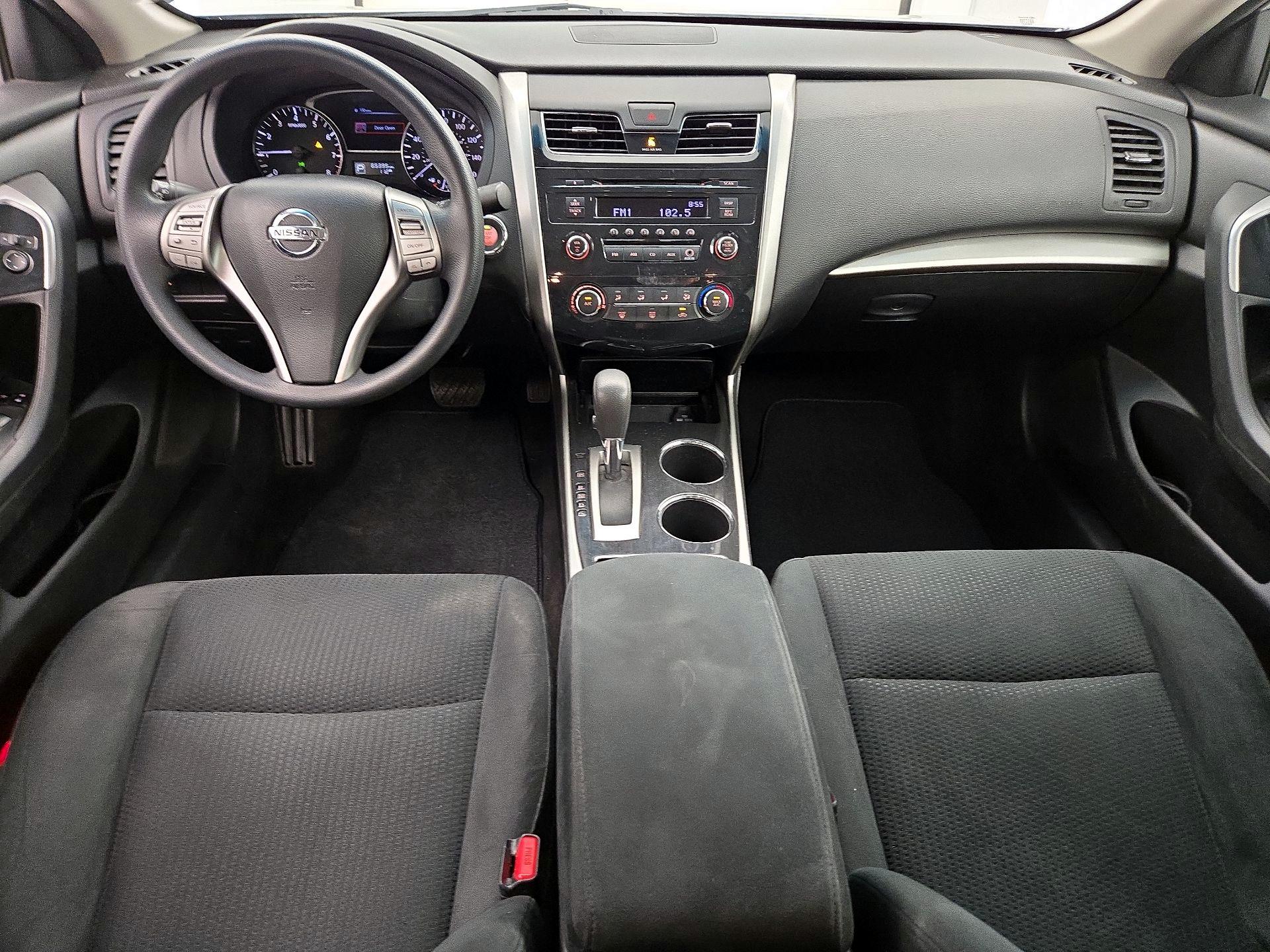 Thumbnail: 2014 Nissan Altima - 9