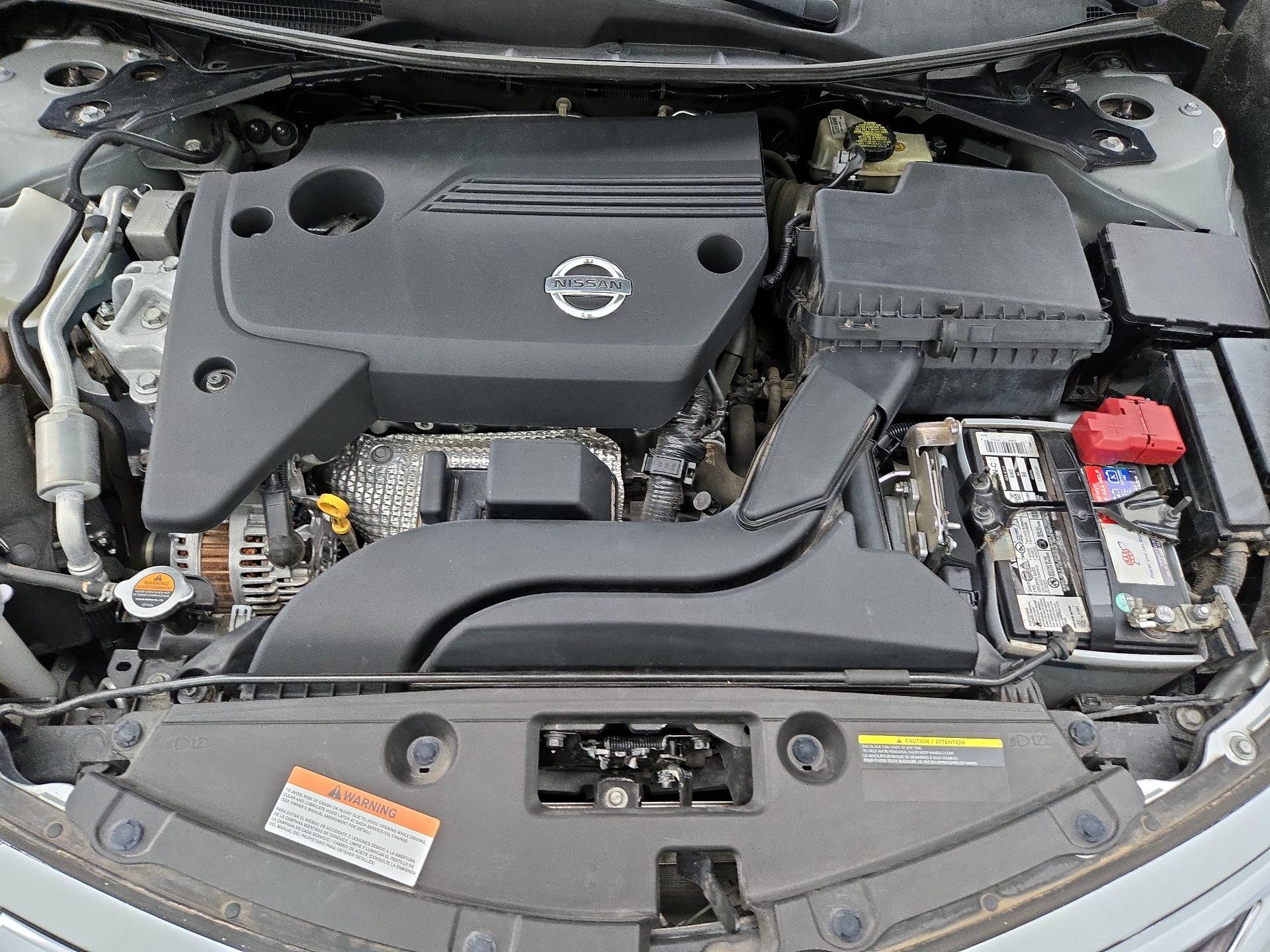 Thumbnail: 2014 Nissan Altima - 20