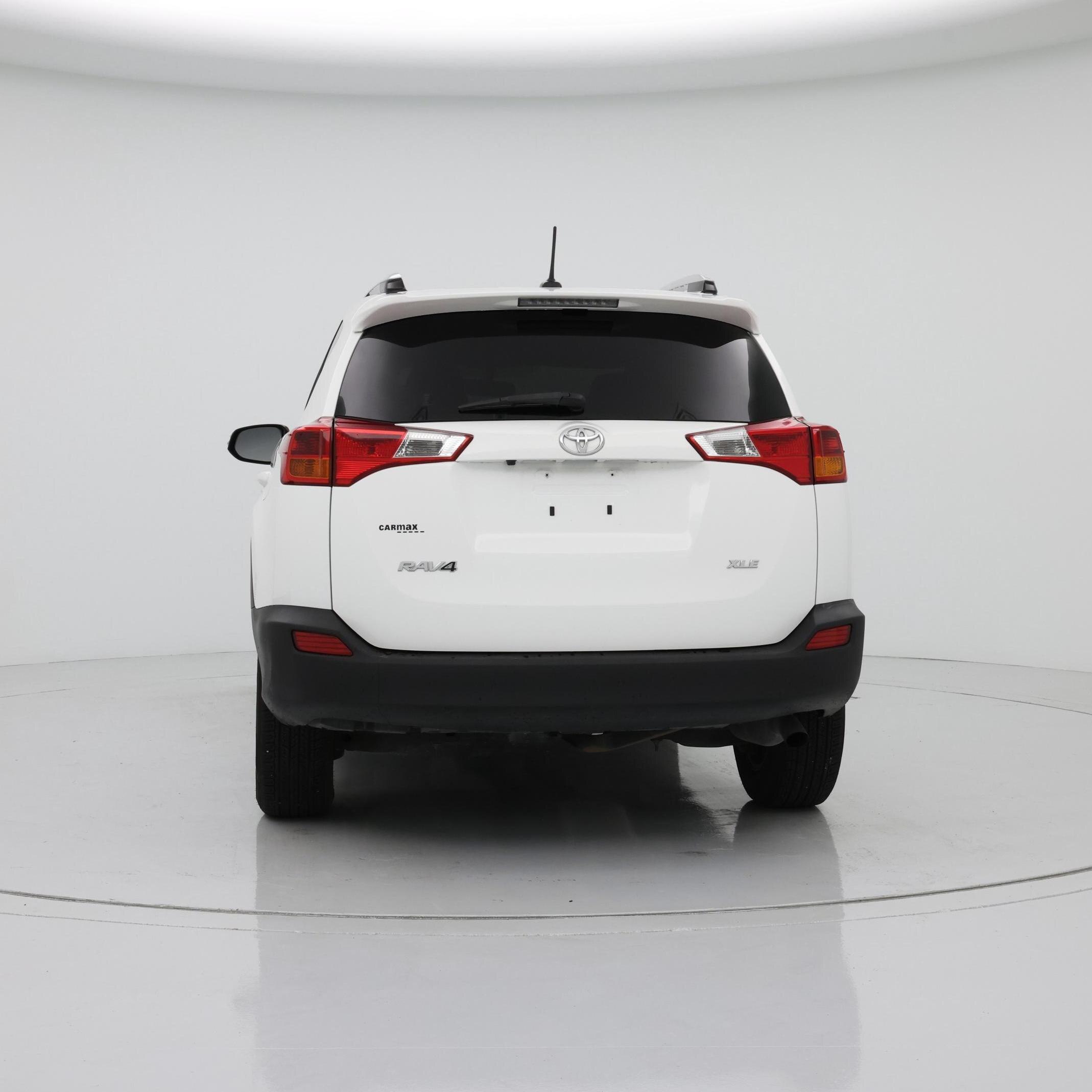 Thumbnail: 2015 Toyota RAV4 - 6