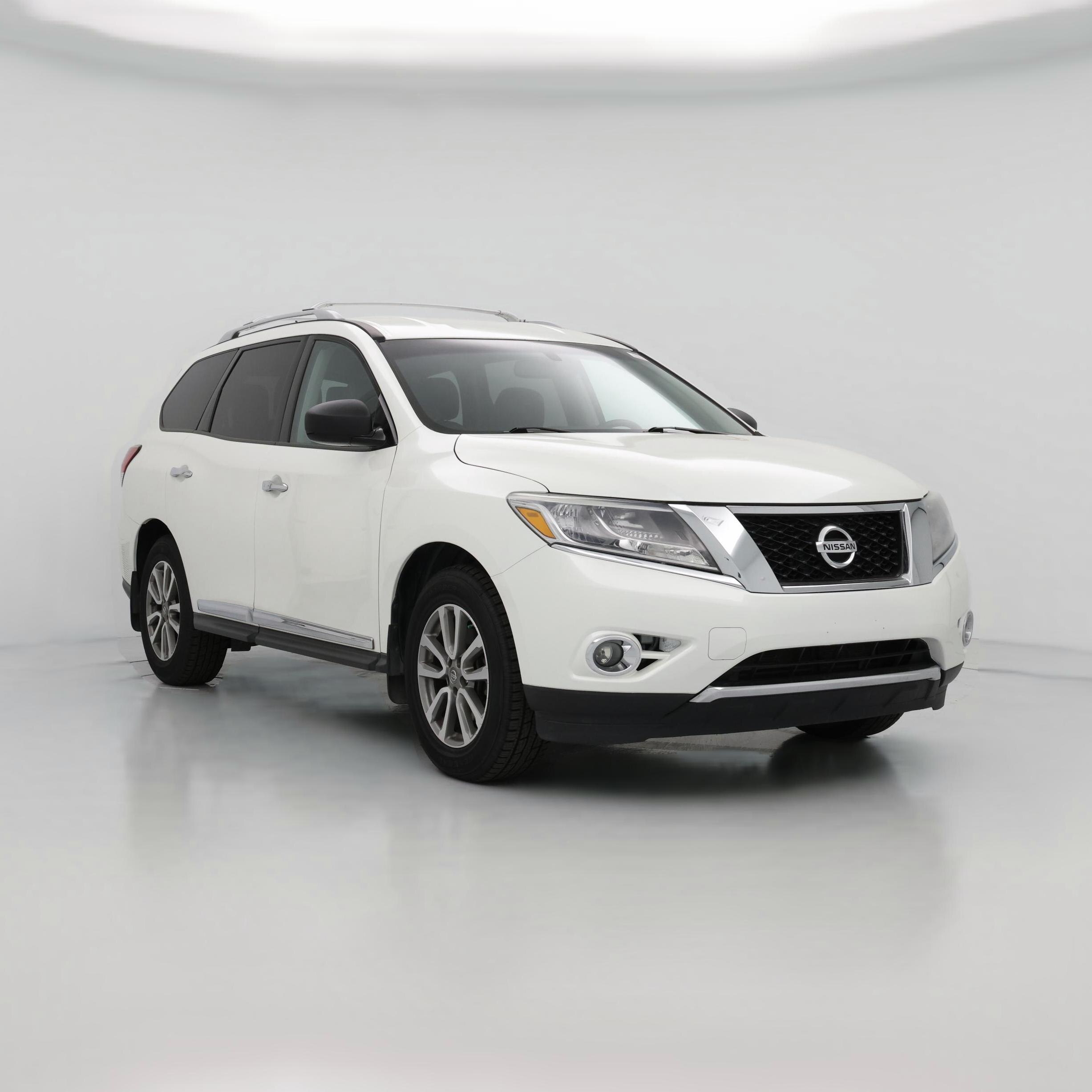 Thumbnail: 2015 Nissan Pathfinder - 1