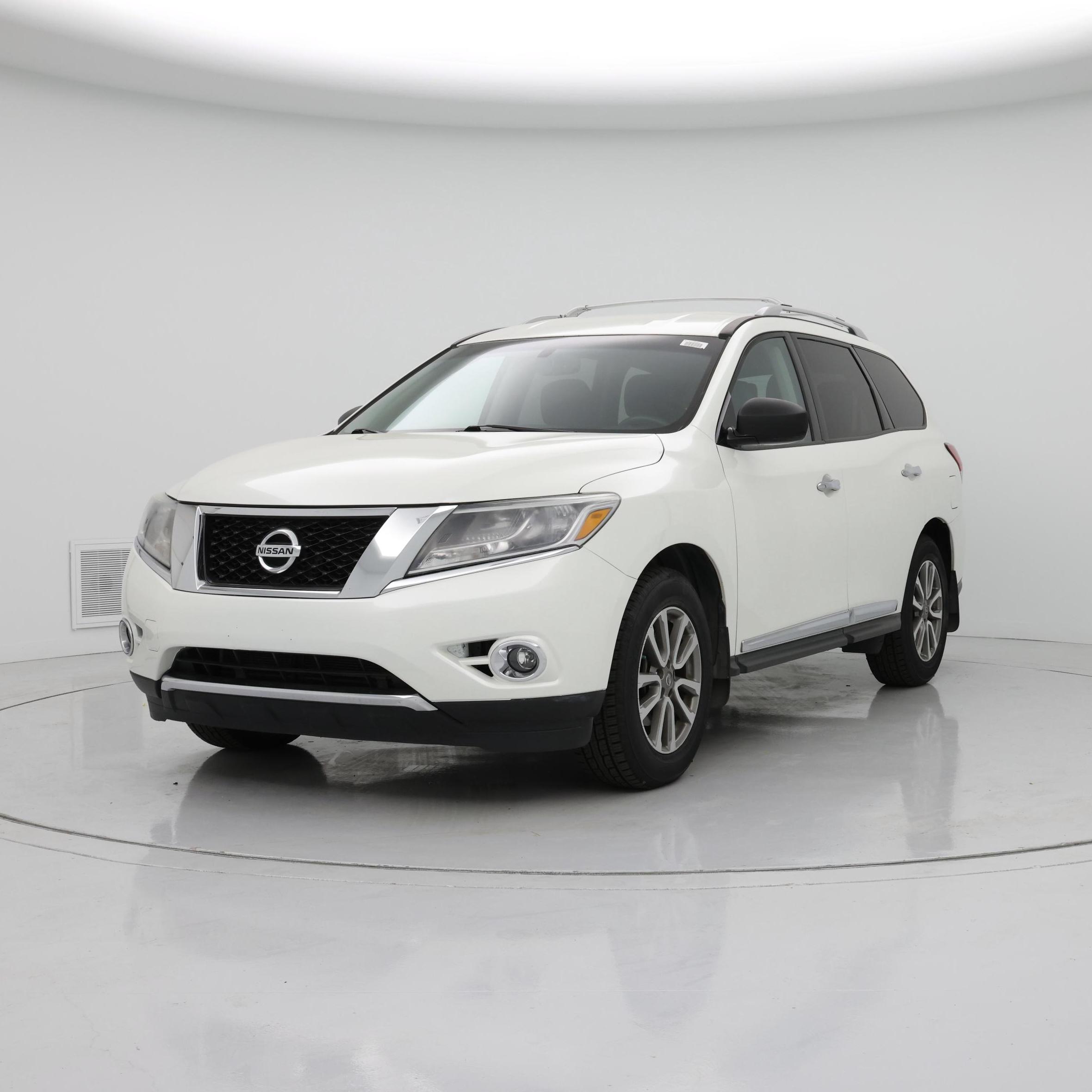 Thumbnail: 2015 Nissan Pathfinder - 4