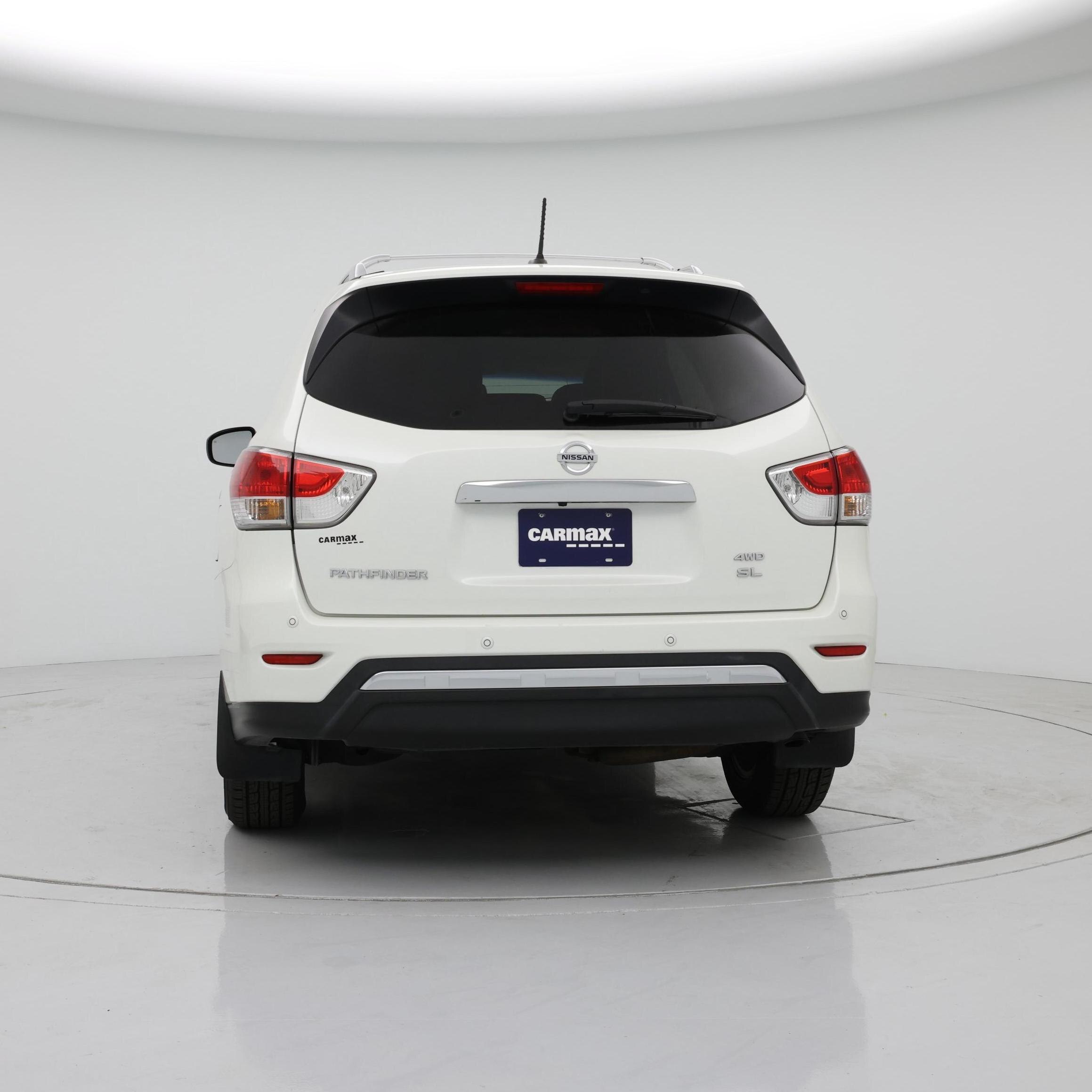 Thumbnail: 2015 Nissan Pathfinder - 6