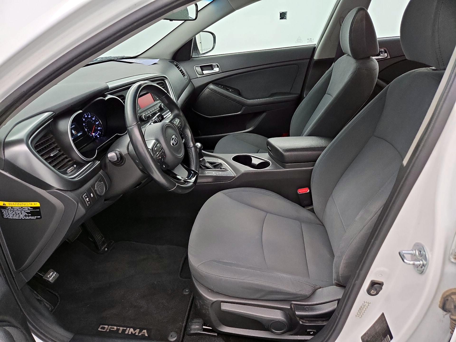 Thumbnail: 2016 Kia Optima - 11