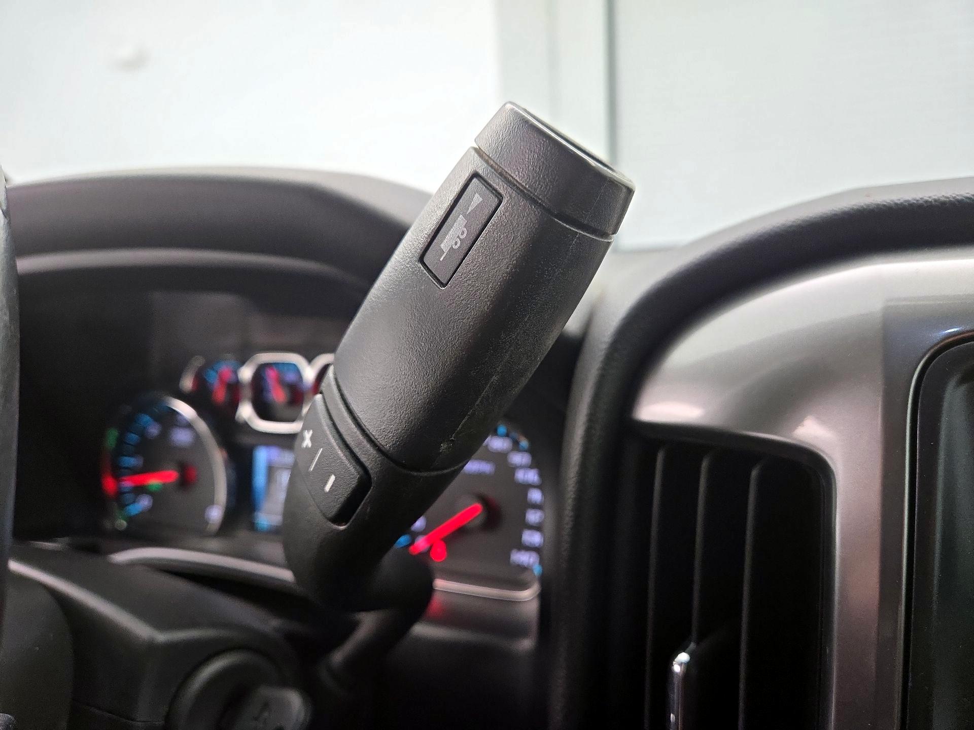 Thumbnail: 2016 Chevrolet Silverado 1500 - 18