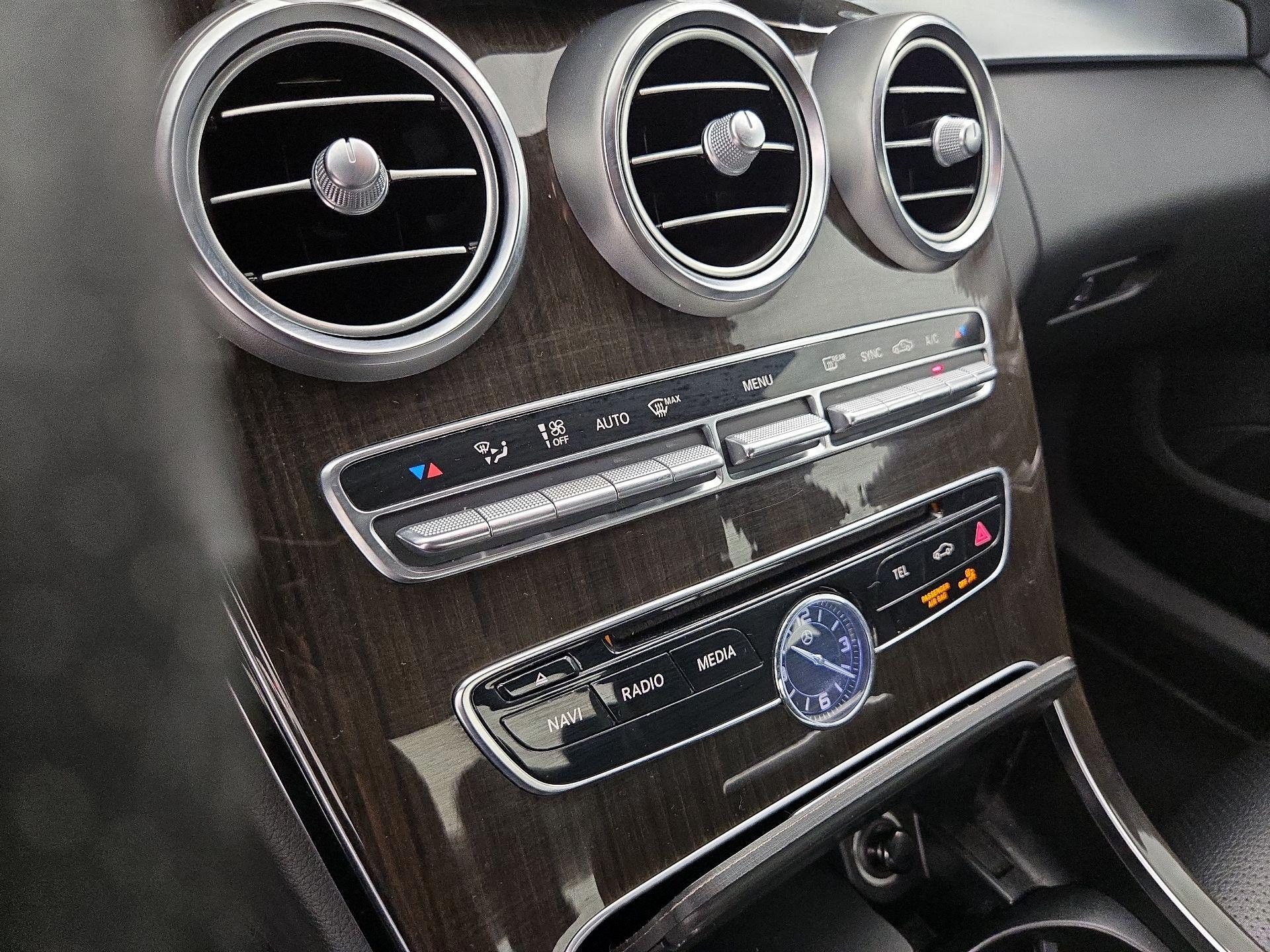 Thumbnail: 2018 Mercedes-Benz C-Class - 16