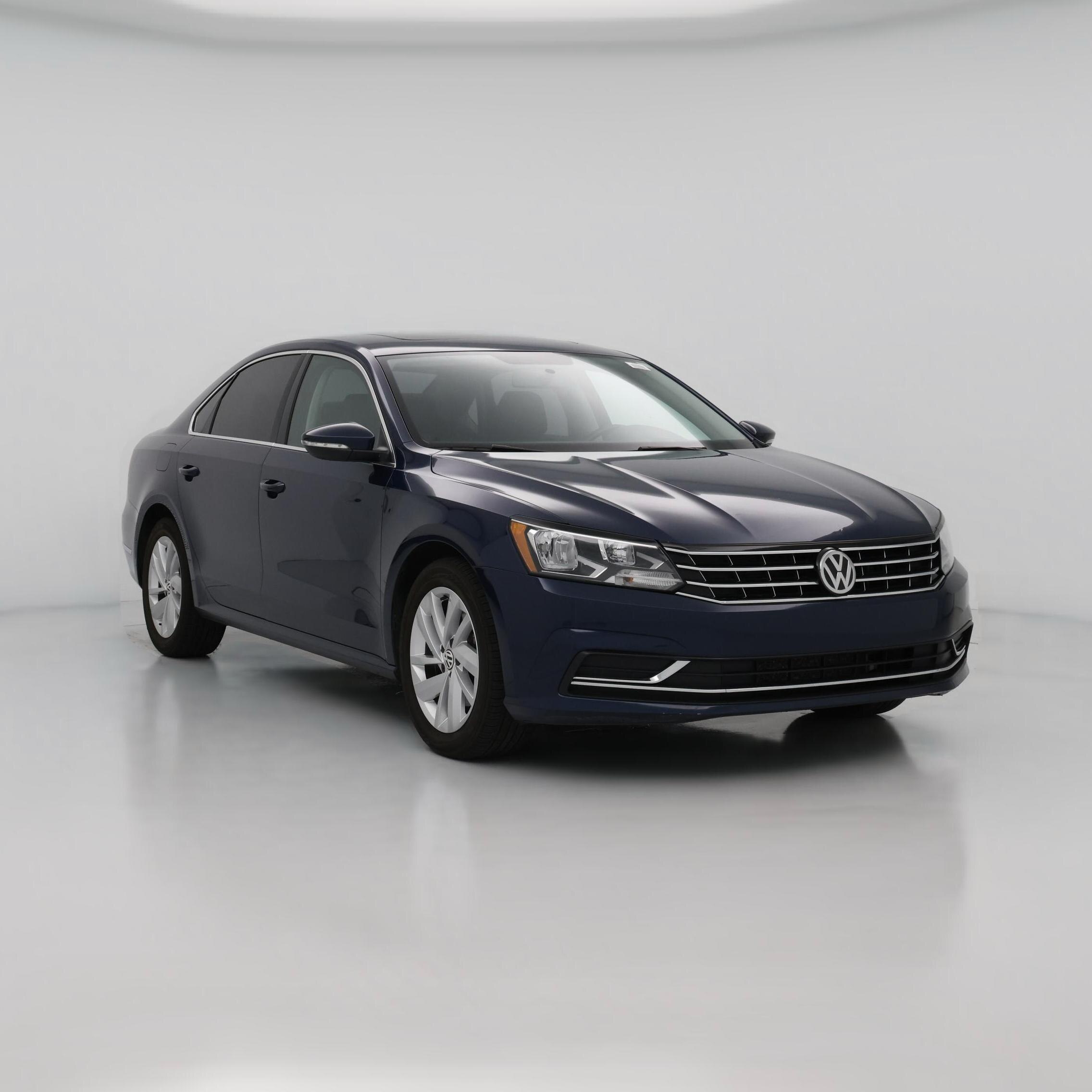 Thumbnail: 2018 Volkswagen Passat - 1