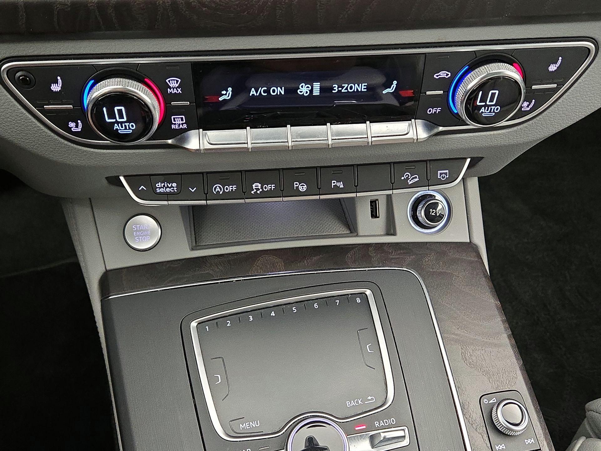 Thumbnail: 2019 Audi Q5 - 17