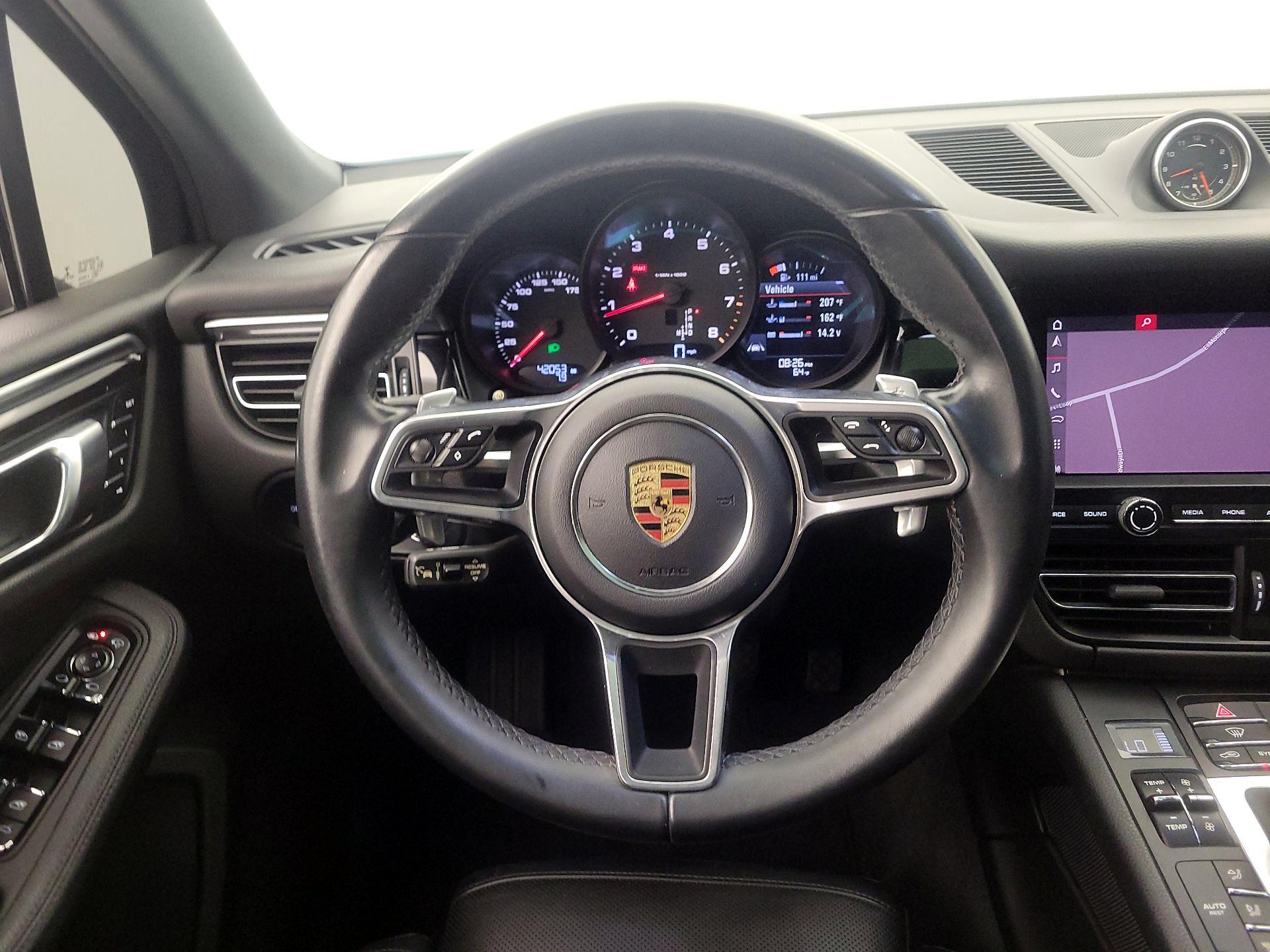 Thumbnail: 2019 Porsche Macan - 10