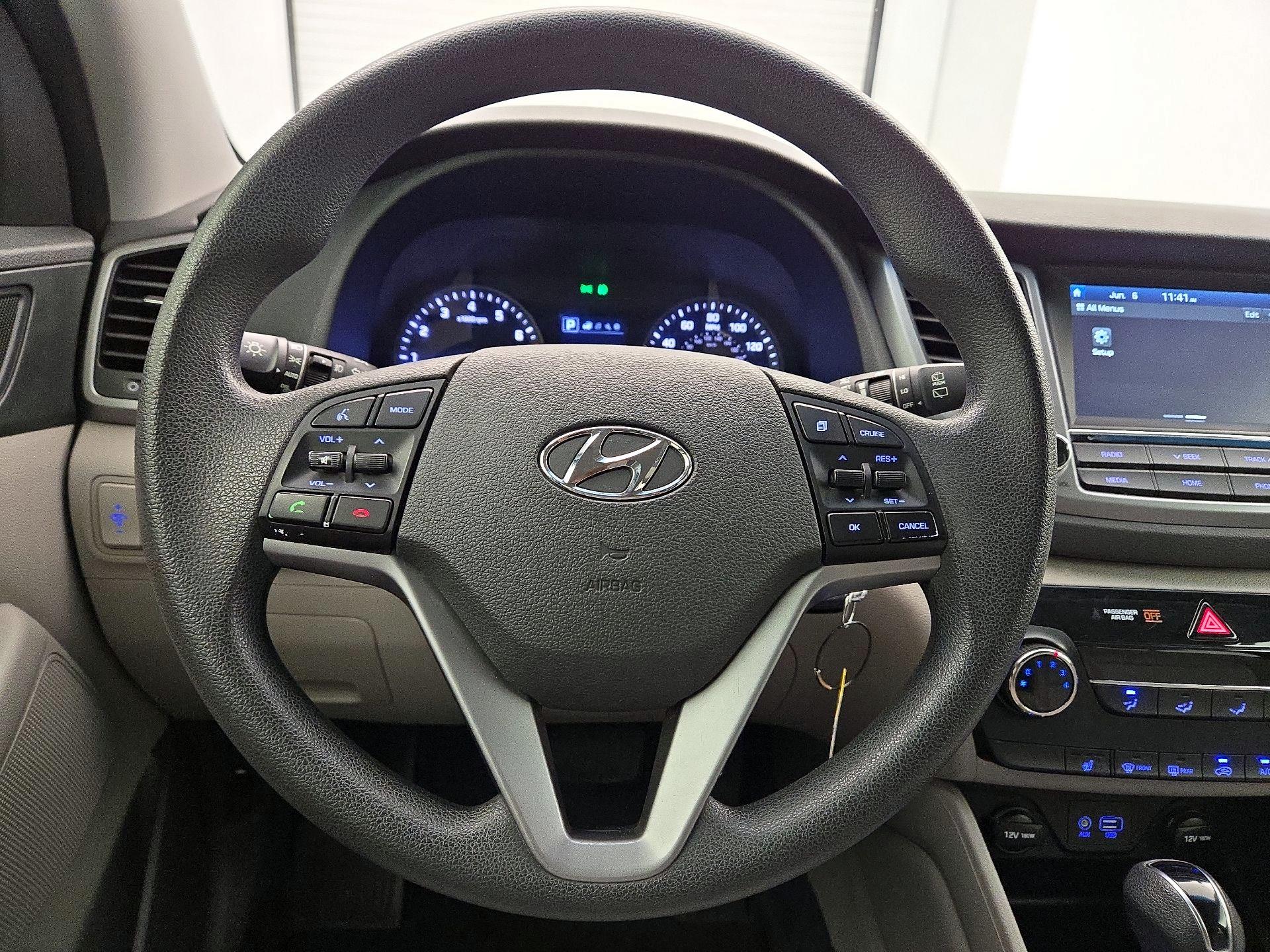 Thumbnail: 2018 Hyundai Tucson - 10