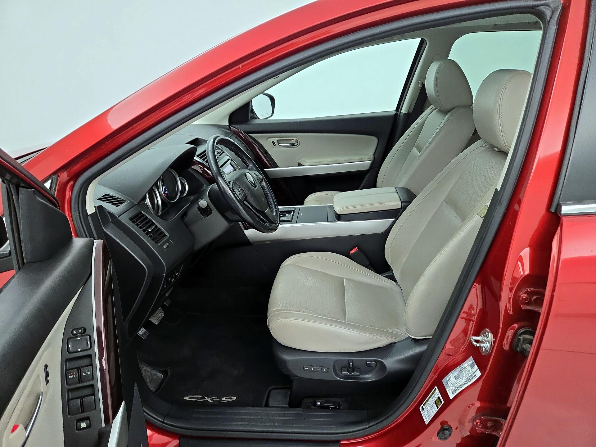 Thumbnail: 2013 Mazda CX-9 - 11