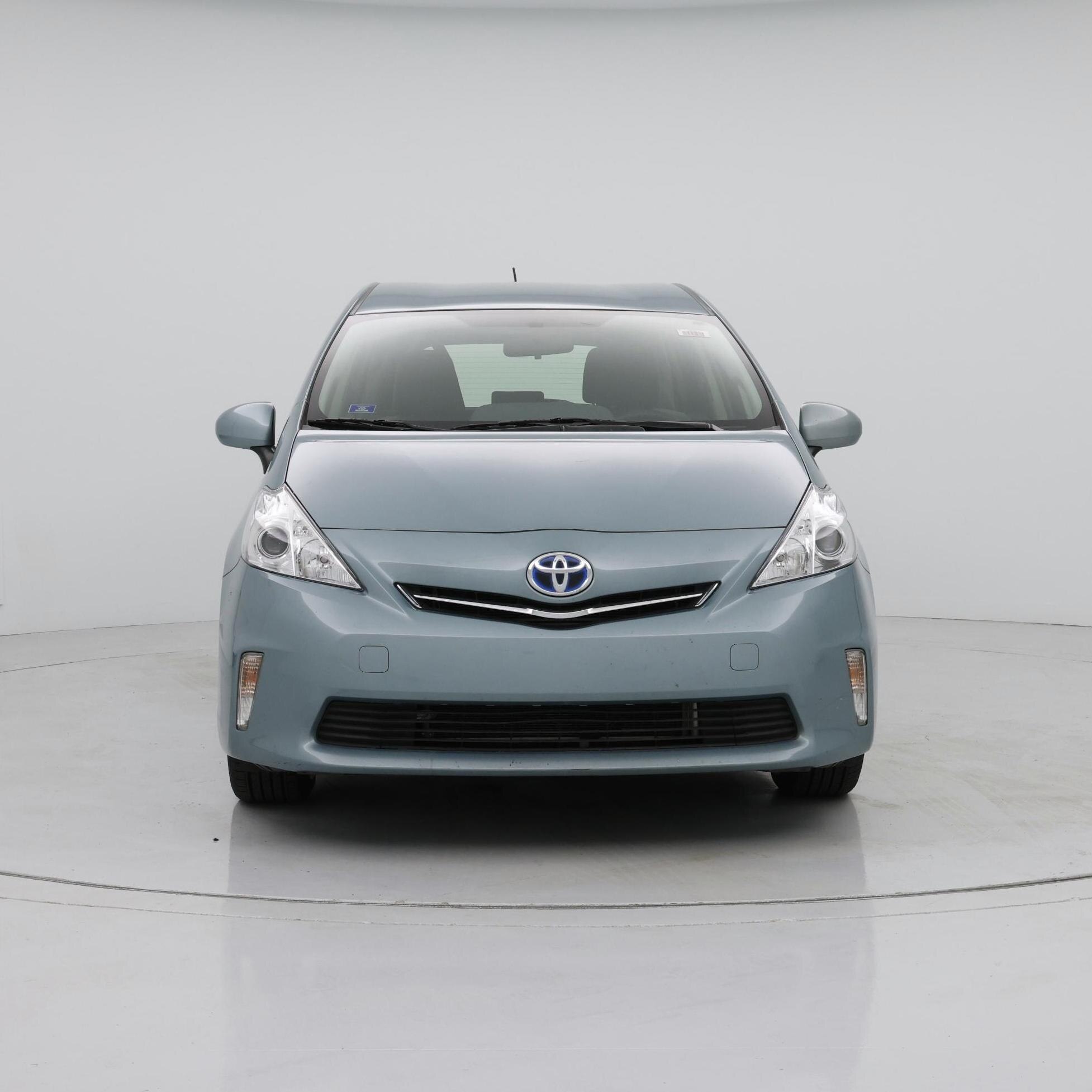 Thumbnail: 2014 Toyota Prius v - 5