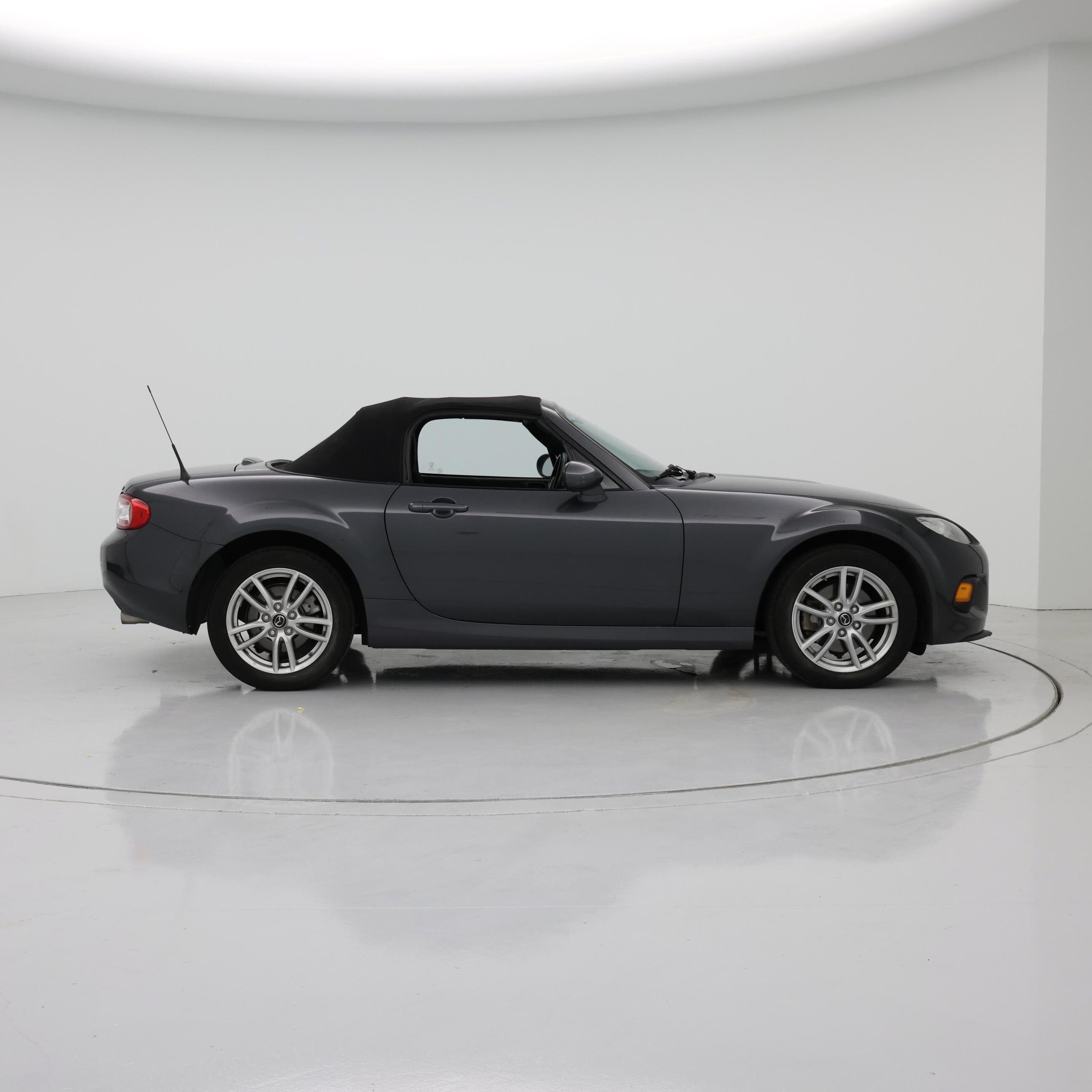 Thumbnail: 2014 Mazda MX-5 Miata - 7