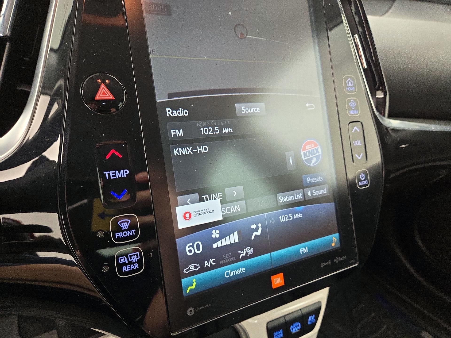 Thumbnail: 2017 Toyota Prius Prime - 16