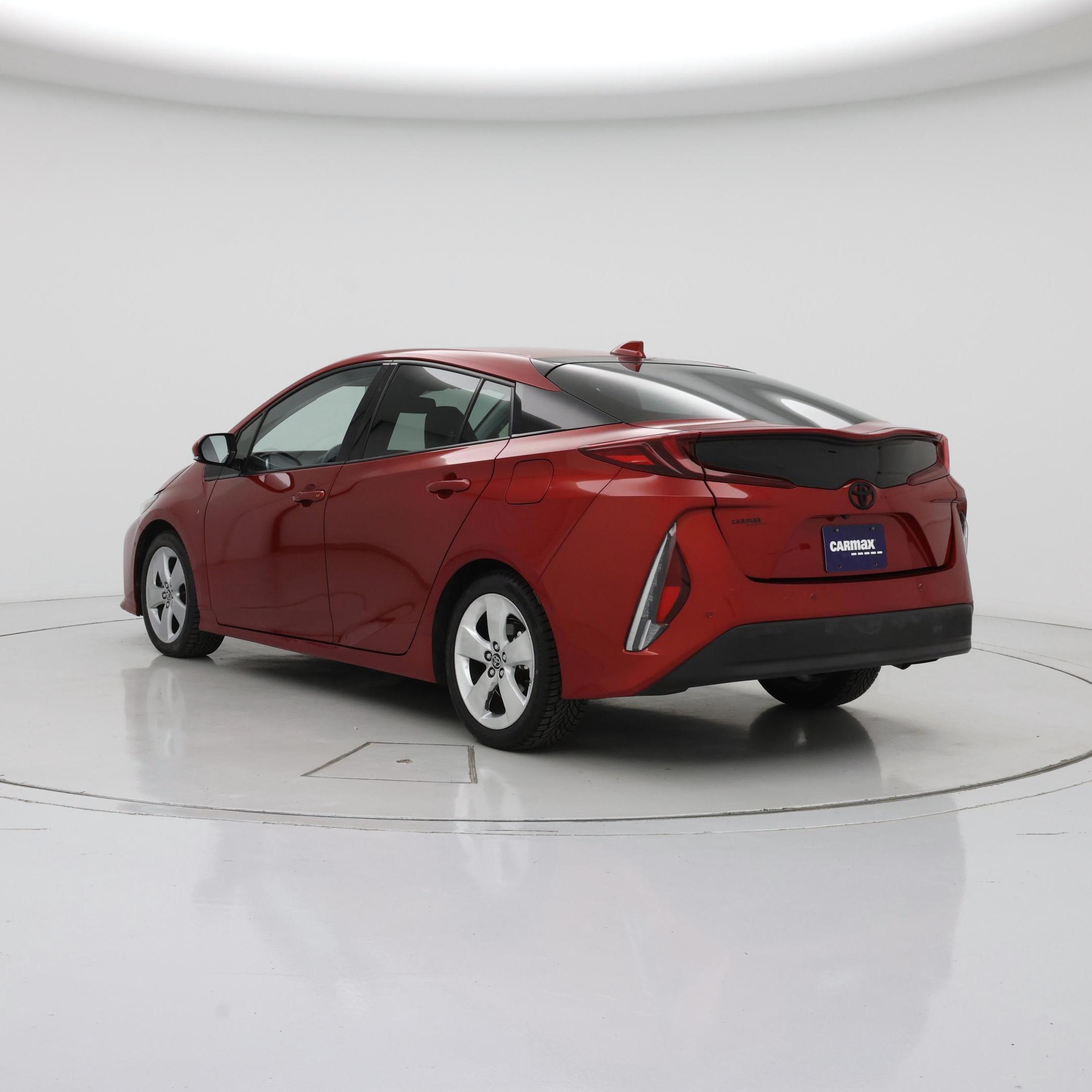 Thumbnail: 2017 Toyota Prius Prime - 2