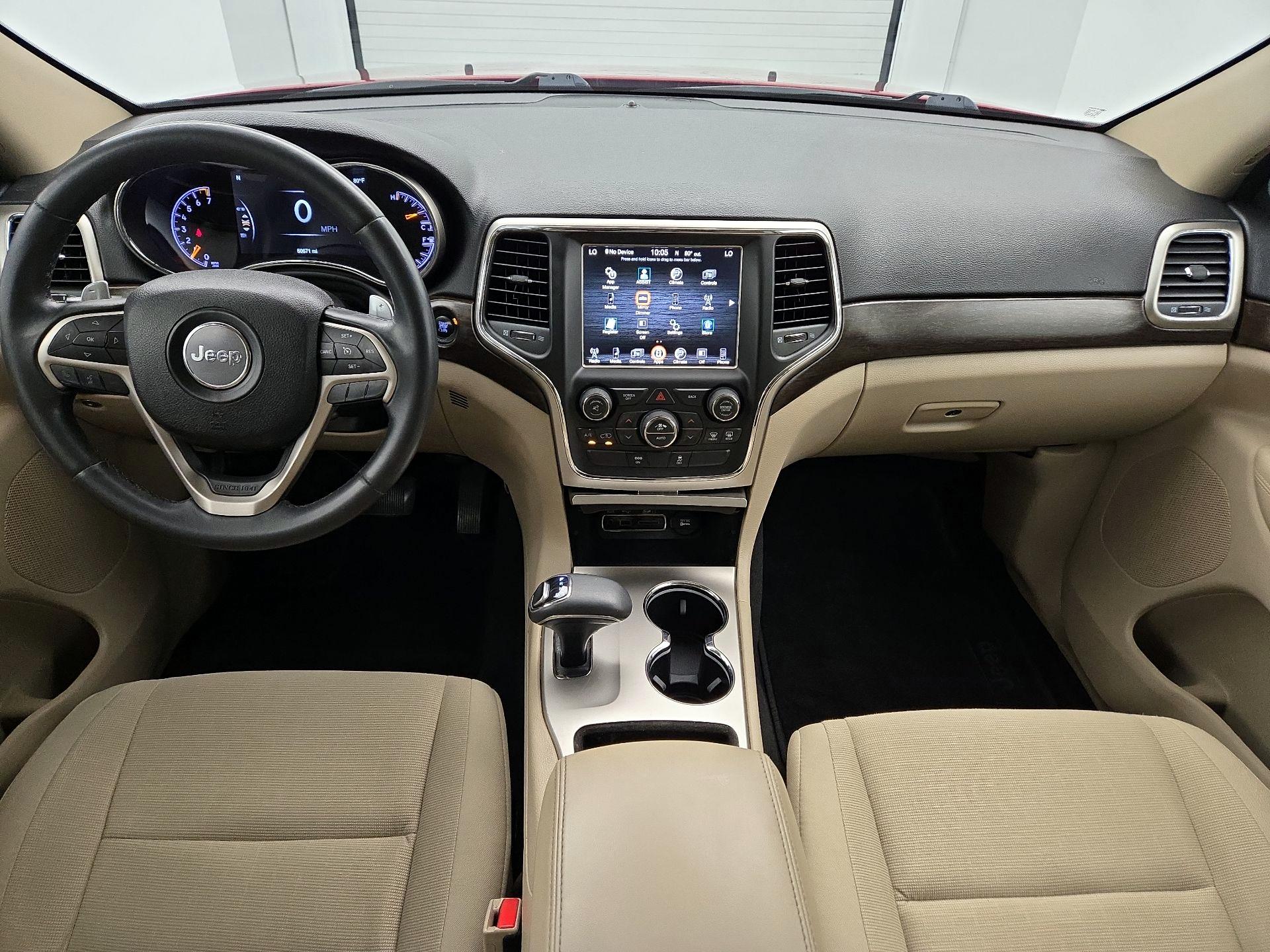 Thumbnail: 2015 Jeep Grand Cherokee - 9