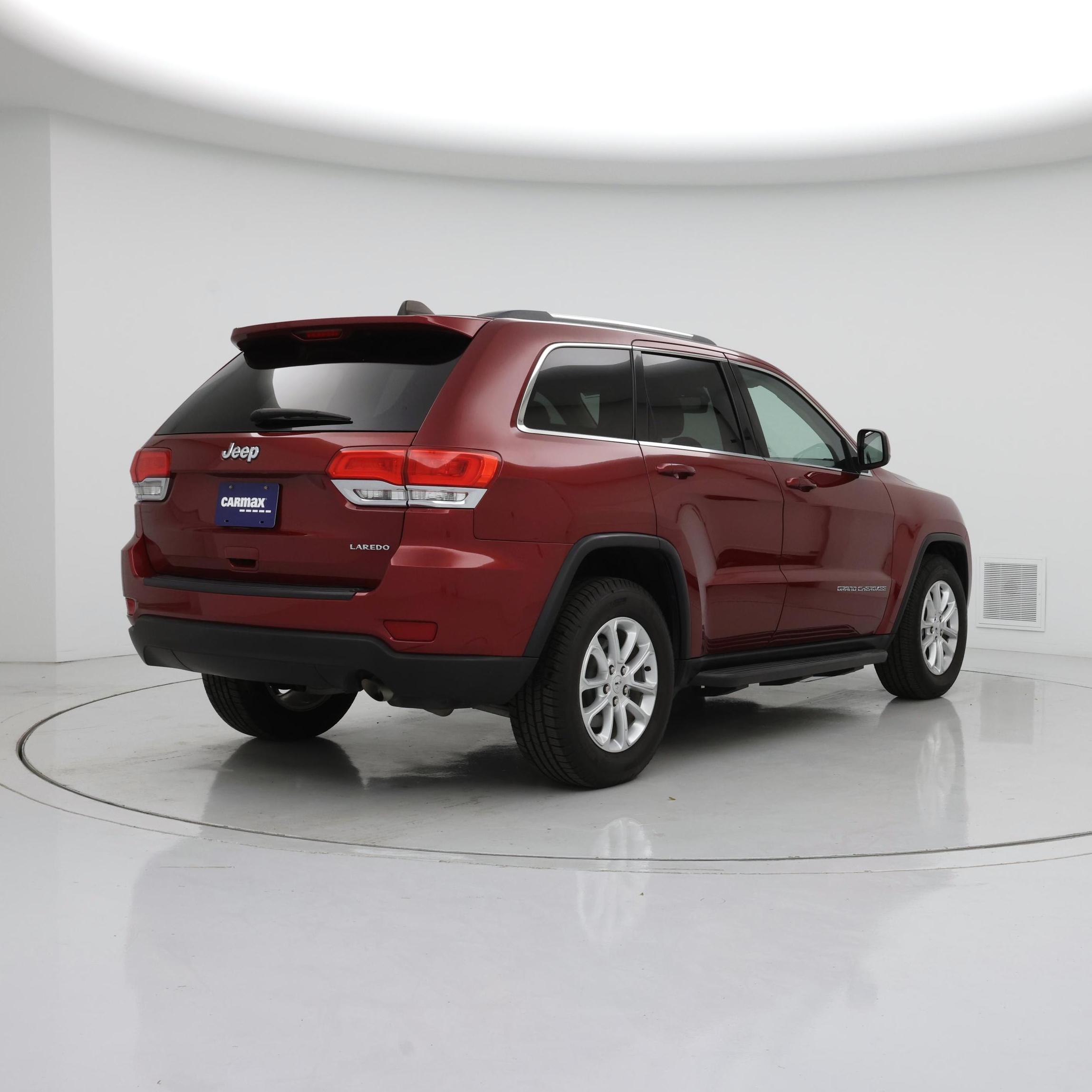 Thumbnail: 2015 Jeep Grand Cherokee - 8