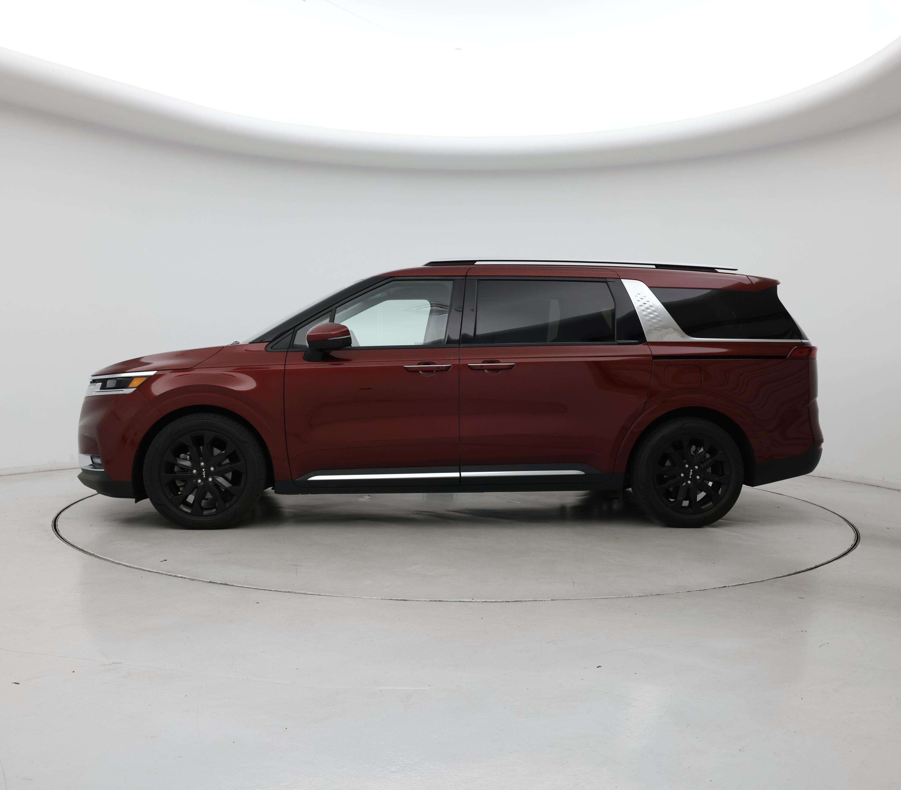 Thumbnail: 2022 Kia Carnival - 3