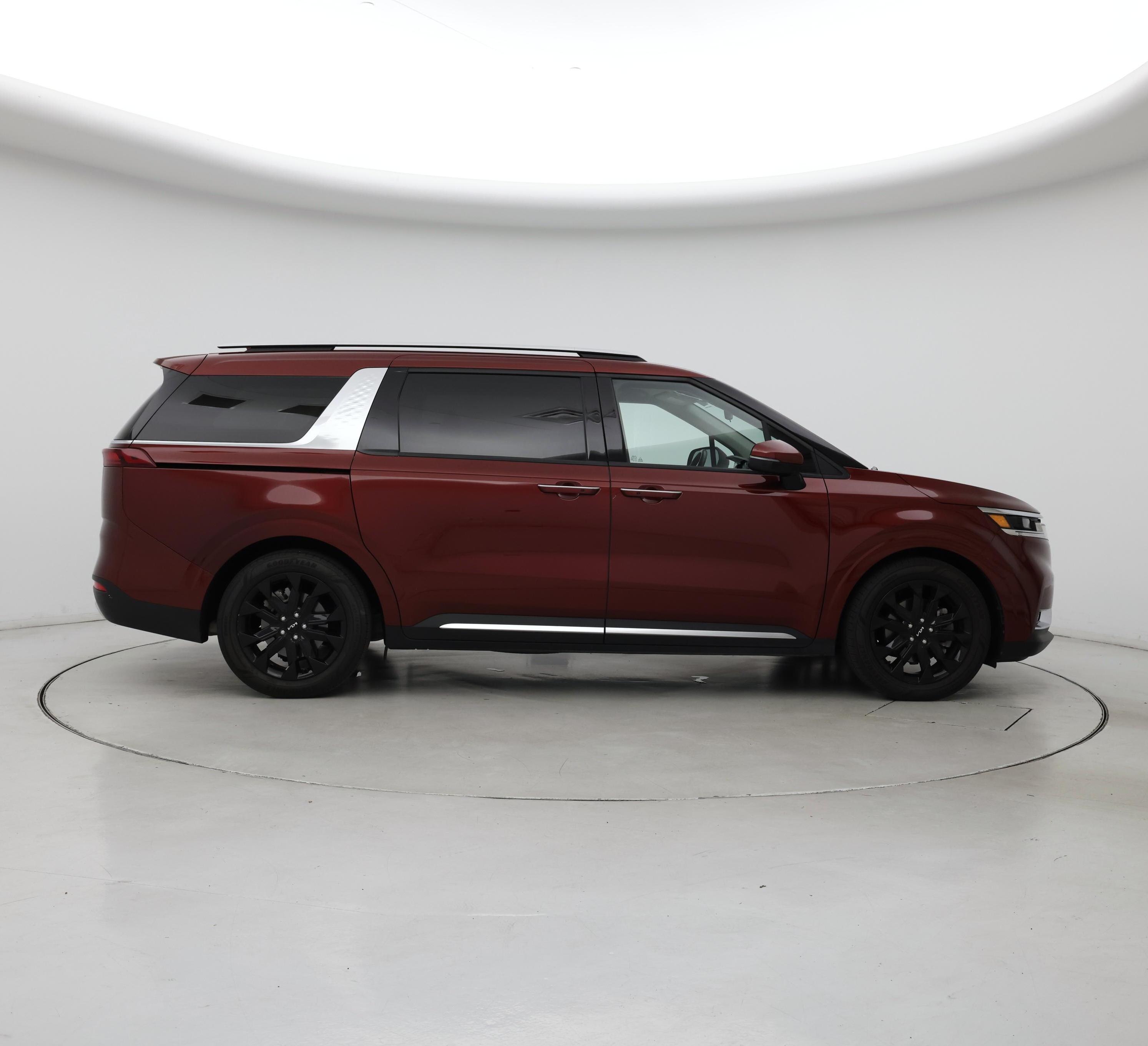 Thumbnail: 2022 Kia Carnival - 7