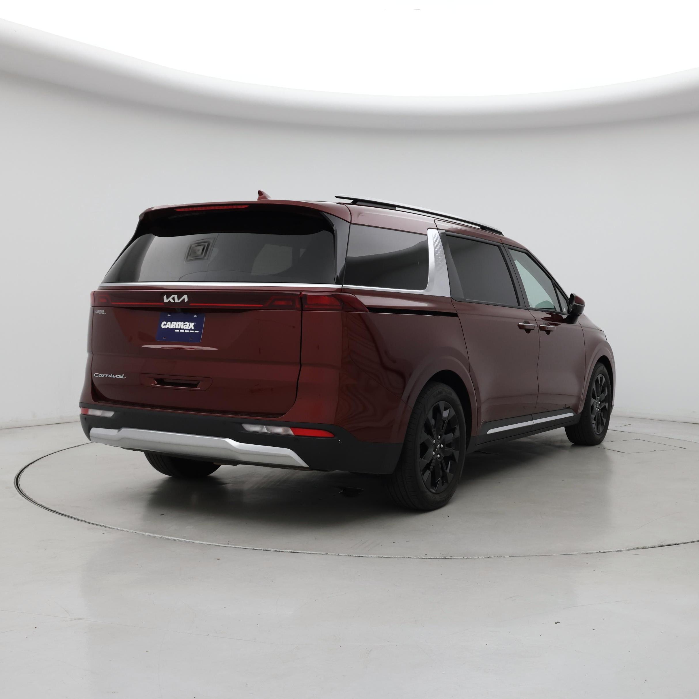 Thumbnail: 2022 Kia Carnival - 8