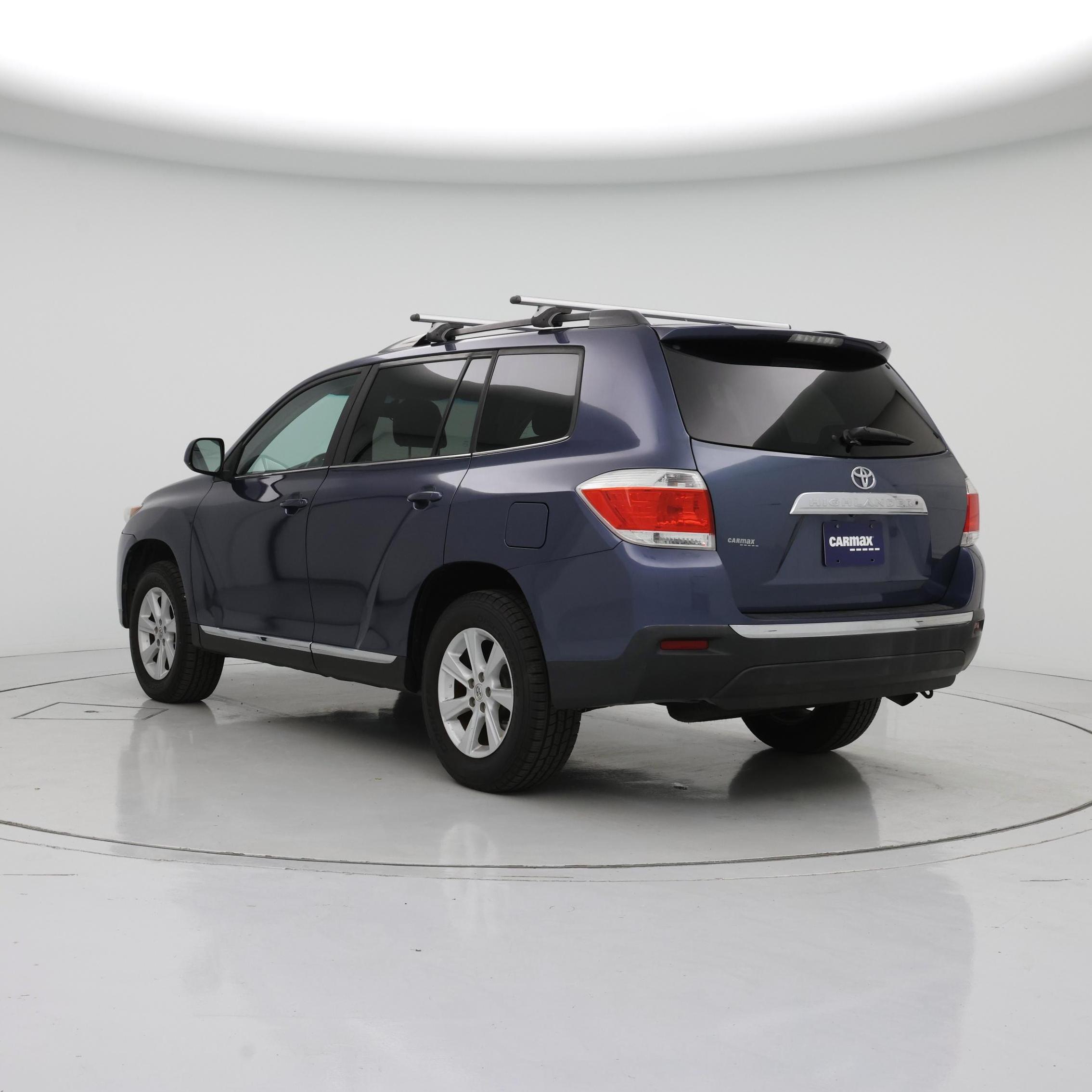 Thumbnail: 2013 Toyota Highlander - 2