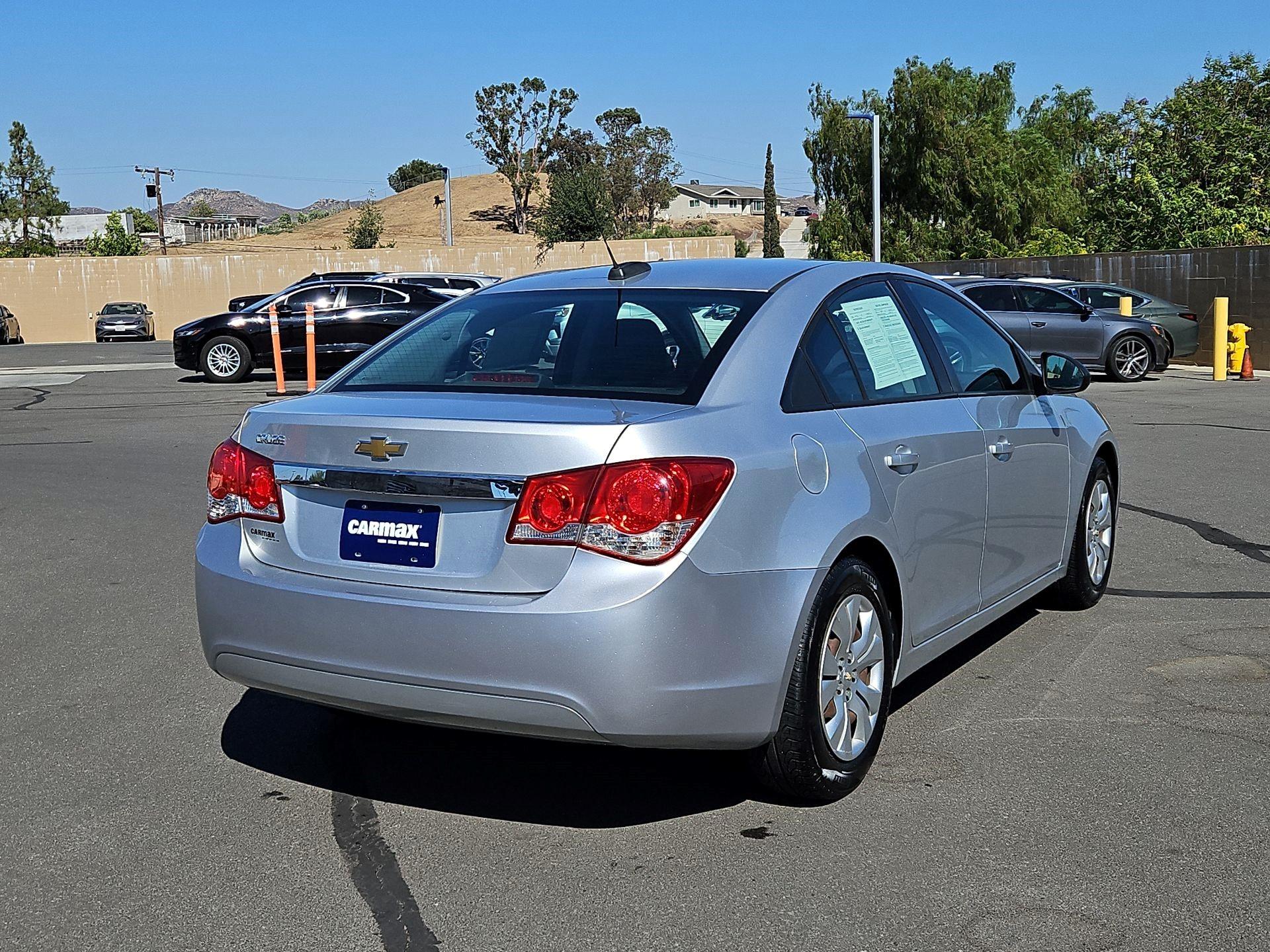 Thumbnail: 2016 Chevrolet Cruze - 5