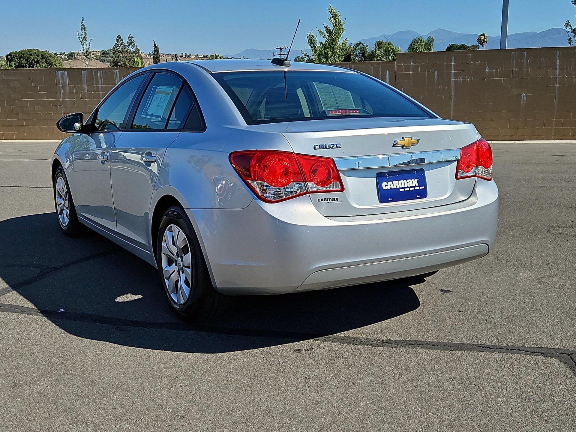 Thumbnail: 2016 Chevrolet Cruze - 7