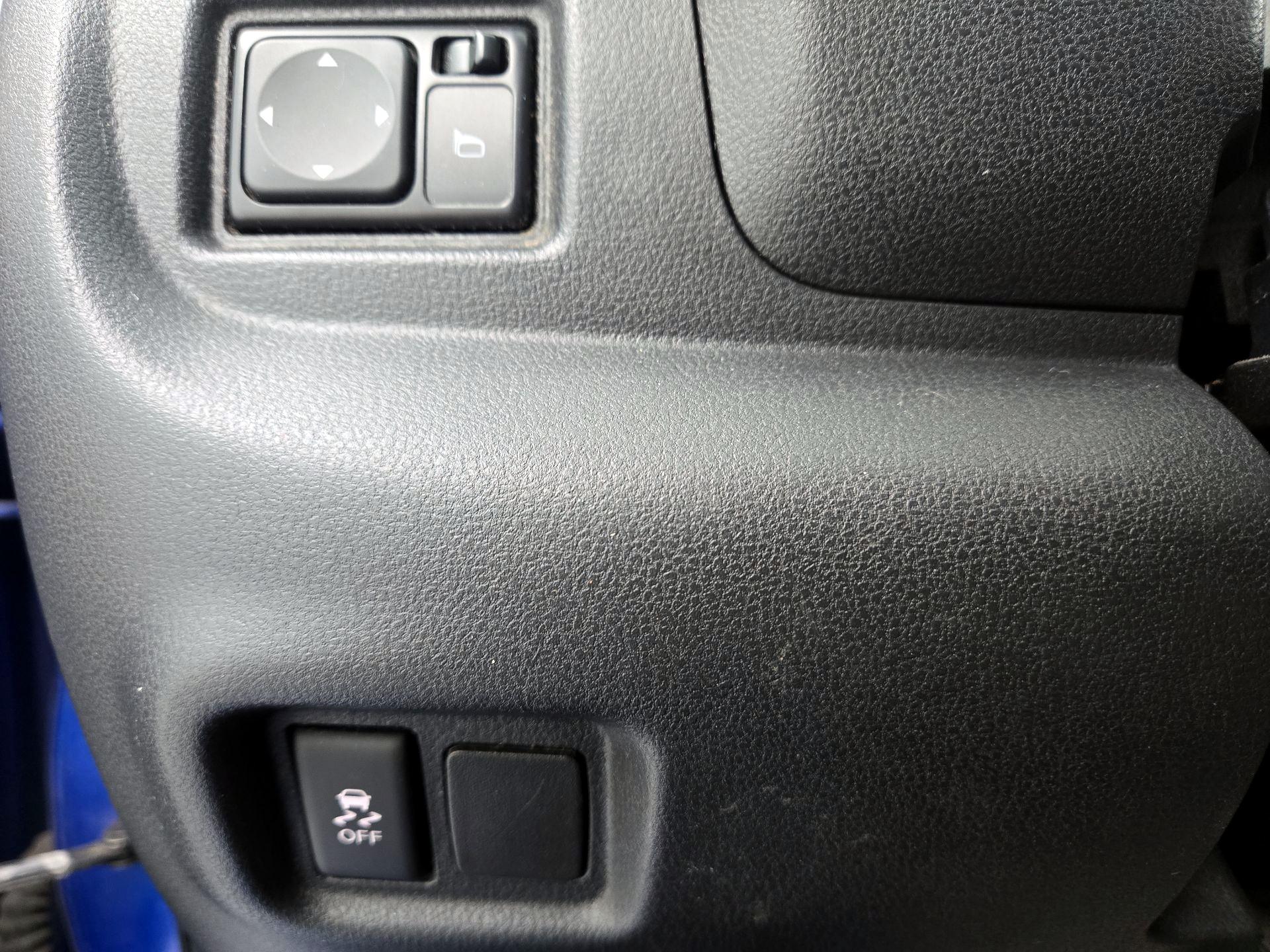 Thumbnail: 2015 Nissan Versa - 13