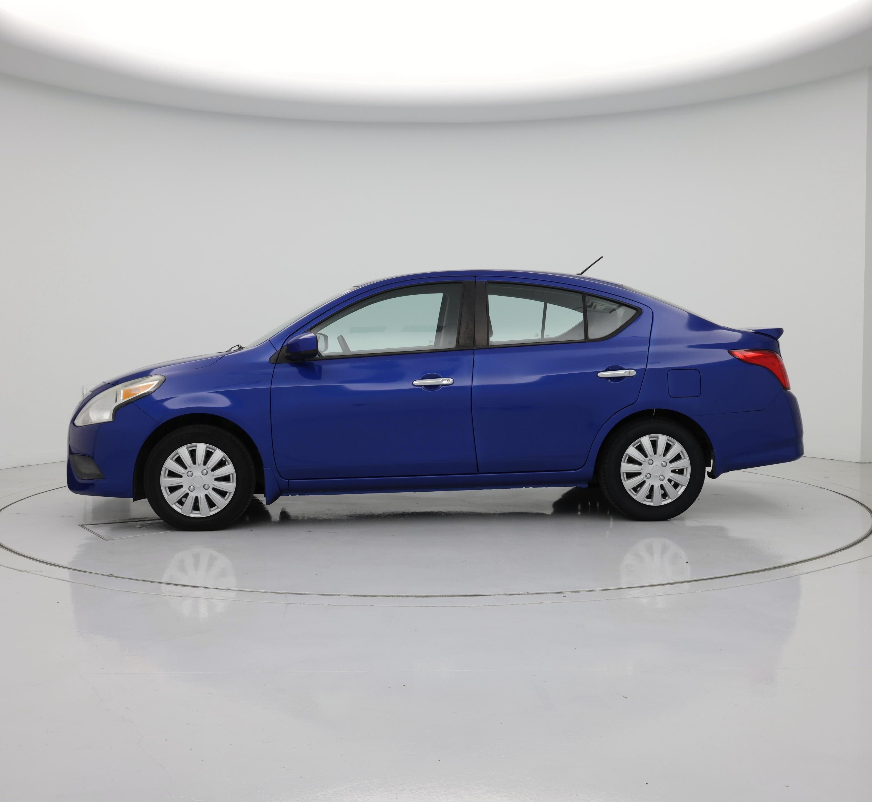 Thumbnail: 2015 Nissan Versa - 3