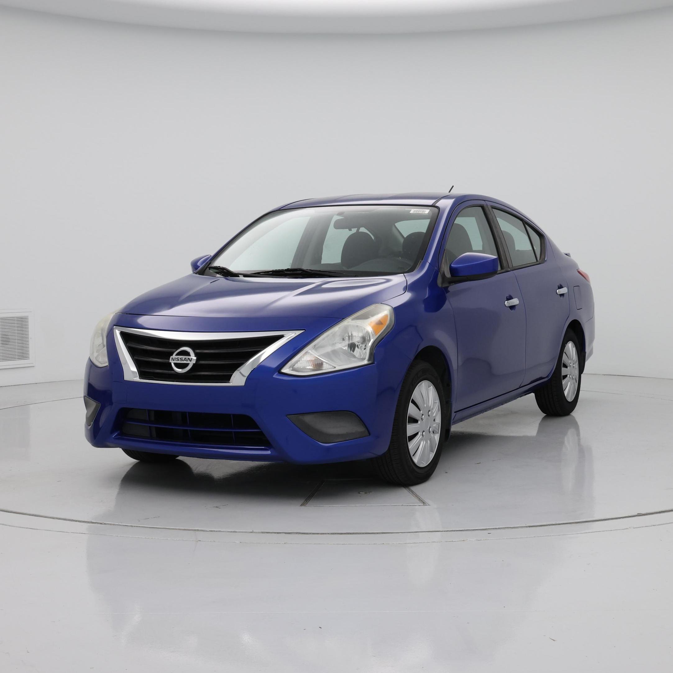 Thumbnail: 2015 Nissan Versa - 4