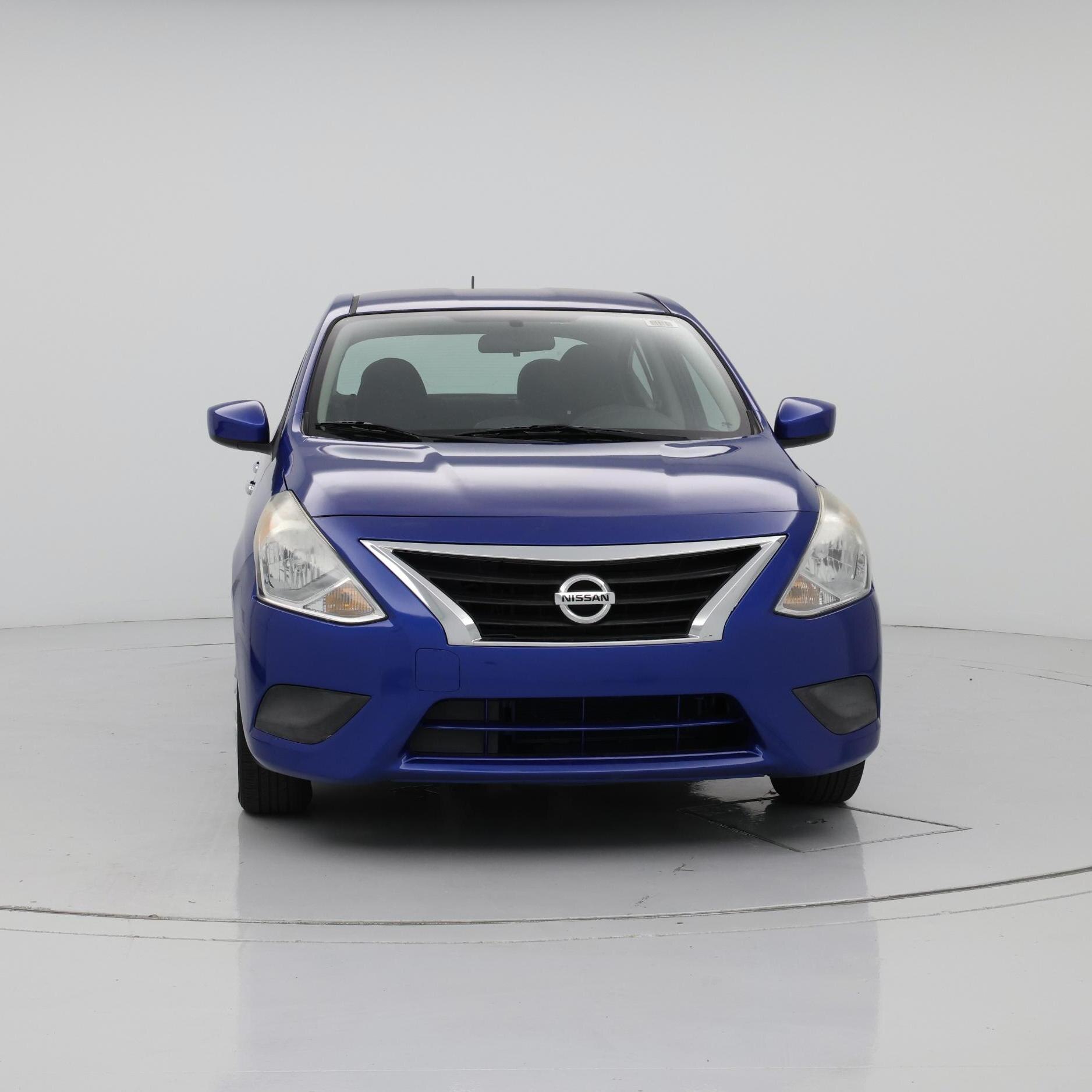 Thumbnail: 2015 Nissan Versa - 5