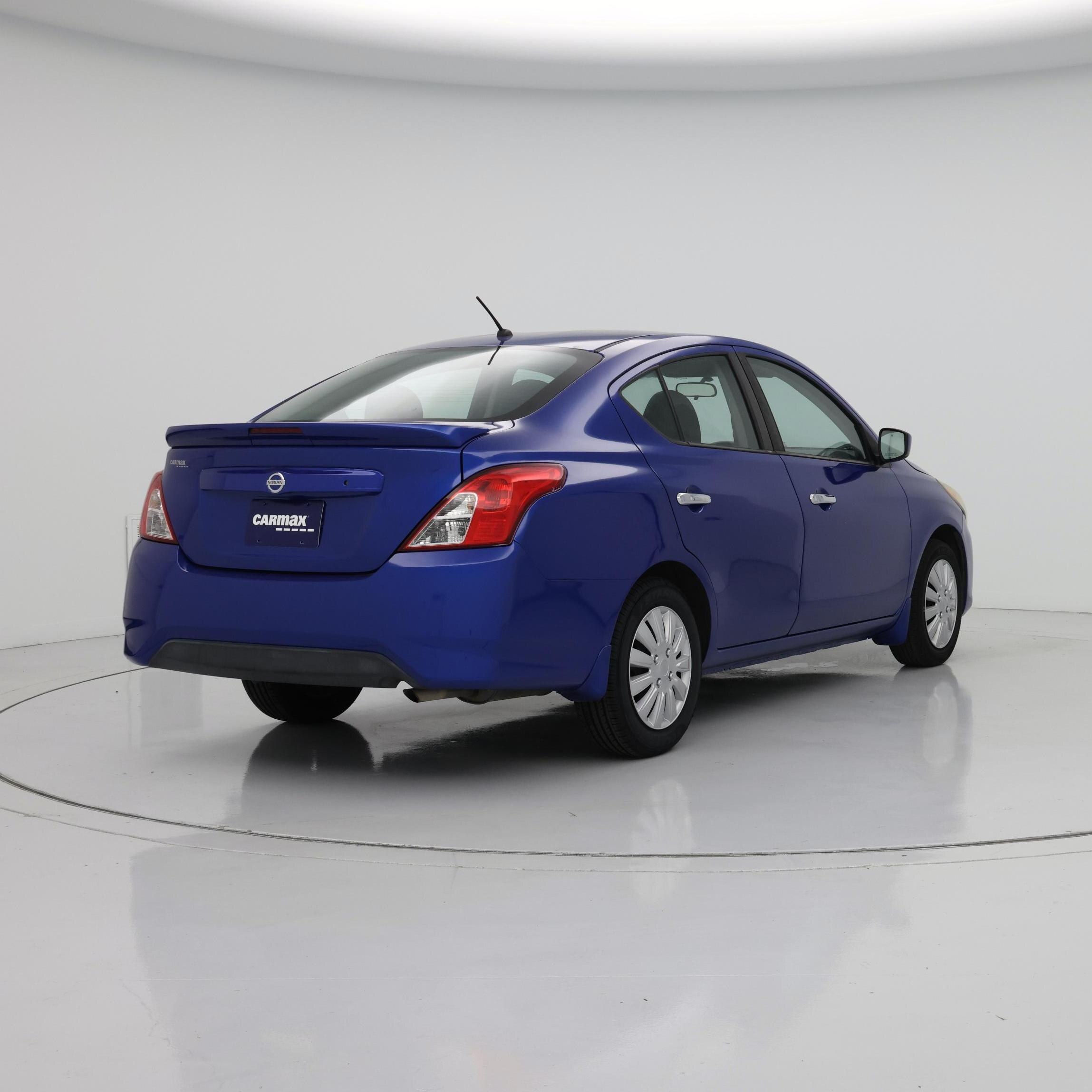Thumbnail: 2015 Nissan Versa - 8